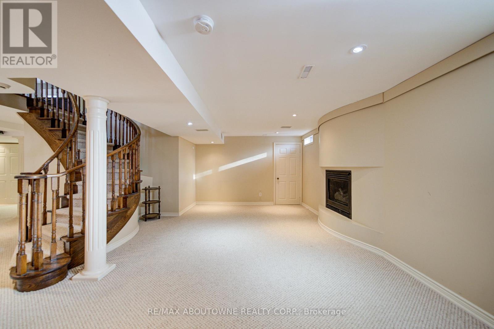 1251 Old Colony Road, Oakville, ON - Indoor Photo Showing Other Room