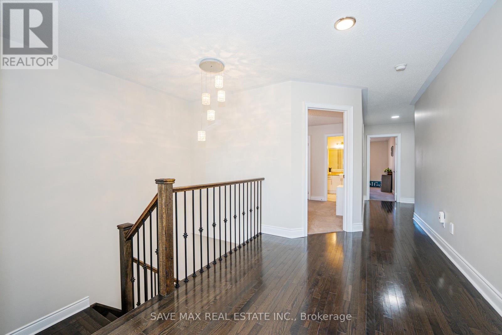 5 Dillon Drive, Brampton, ON - Indoor Photo Showing Other Room