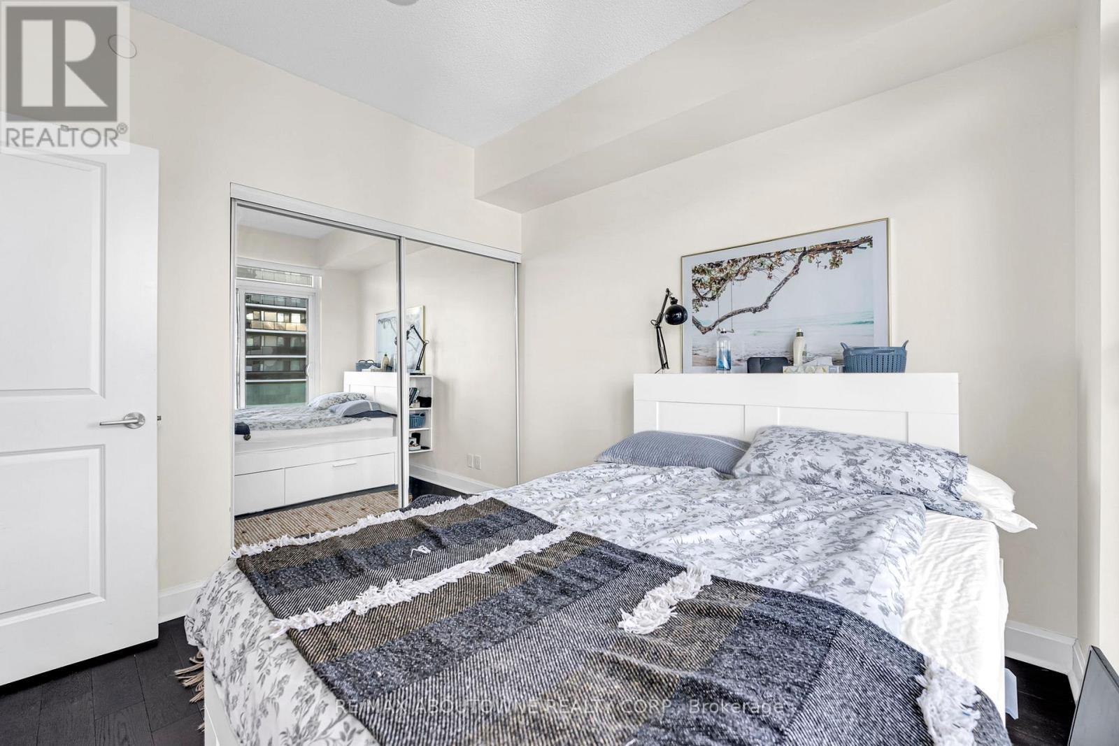 1407 - 33 Shore Breeze Drive, Toronto, ON - Indoor Photo Showing Bedroom