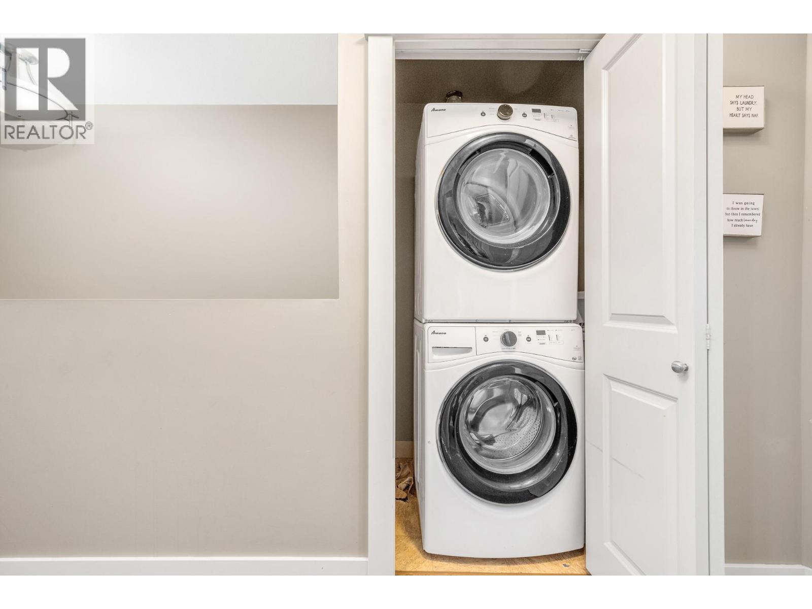 4900 Heritage Drive Unit# 1104, Vernon, BC - Indoor Photo Showing Laundry Room