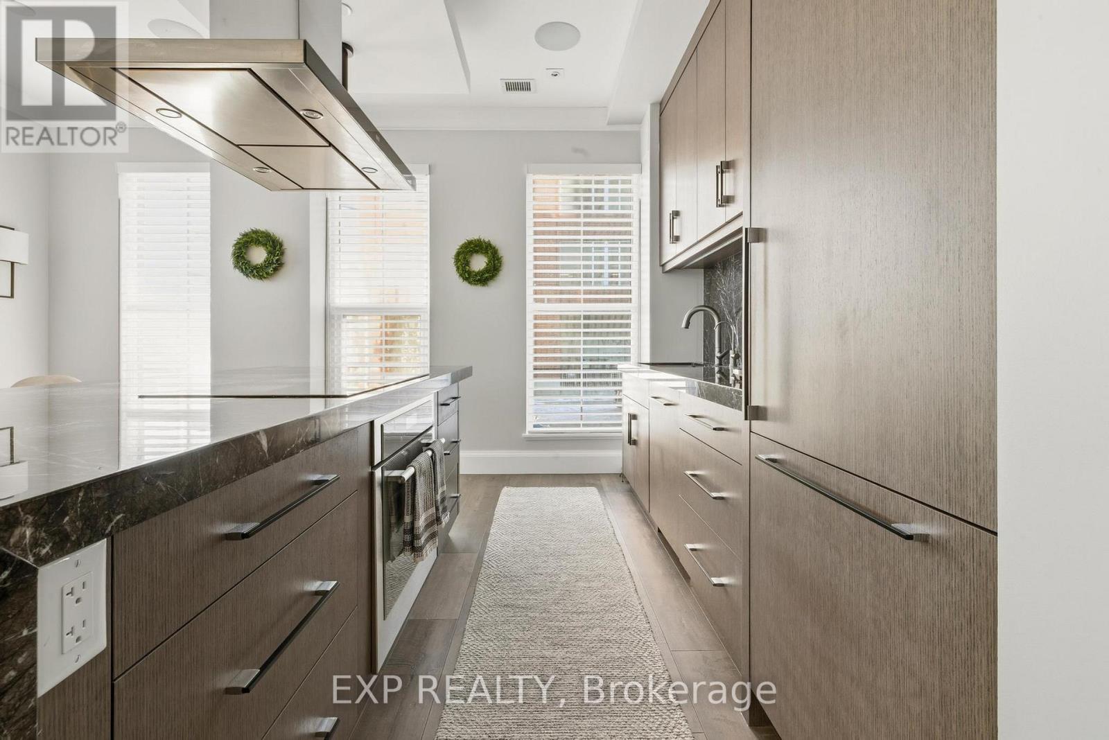 Th10 - 155 Caroline Street S, Waterloo, ON - Indoor Photo Showing Other Room