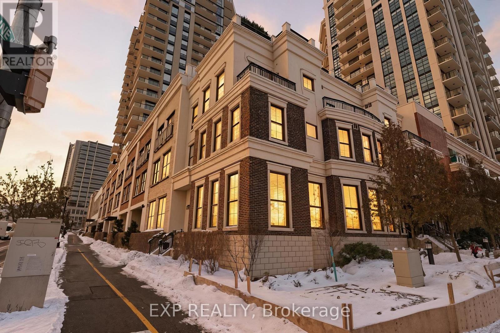 Th10 - 155 Caroline Street S, Waterloo, ON - Outdoor With Facade