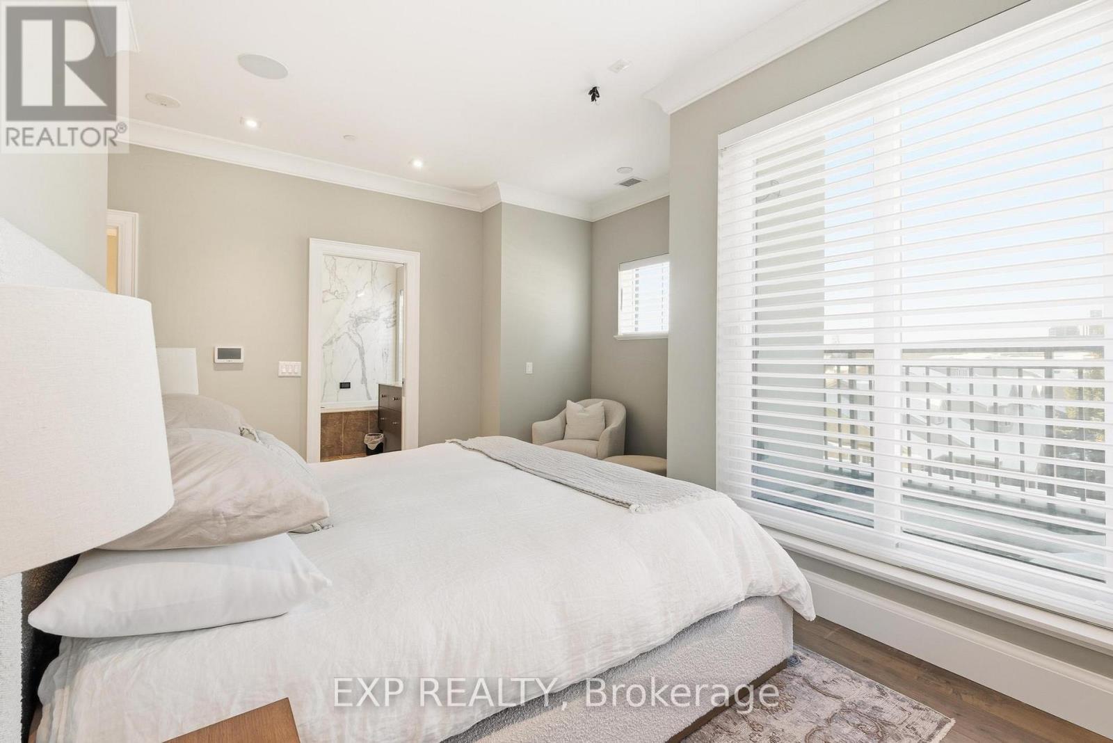 Th10 - 155 Caroline Street S, Waterloo, ON - Indoor Photo Showing Bedroom