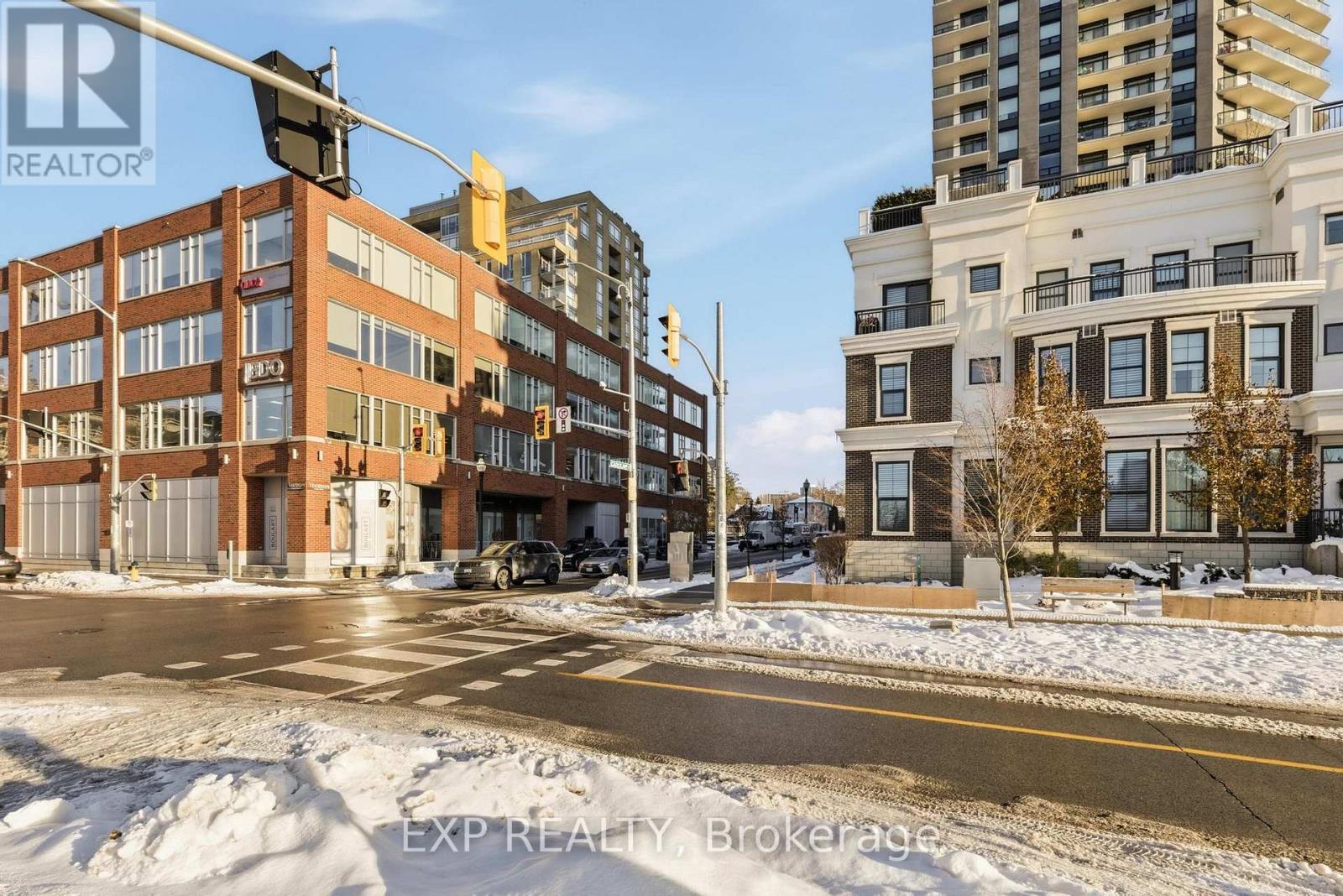 Th10 - 155 Caroline Street S, Waterloo, ON - Outdoor With Facade