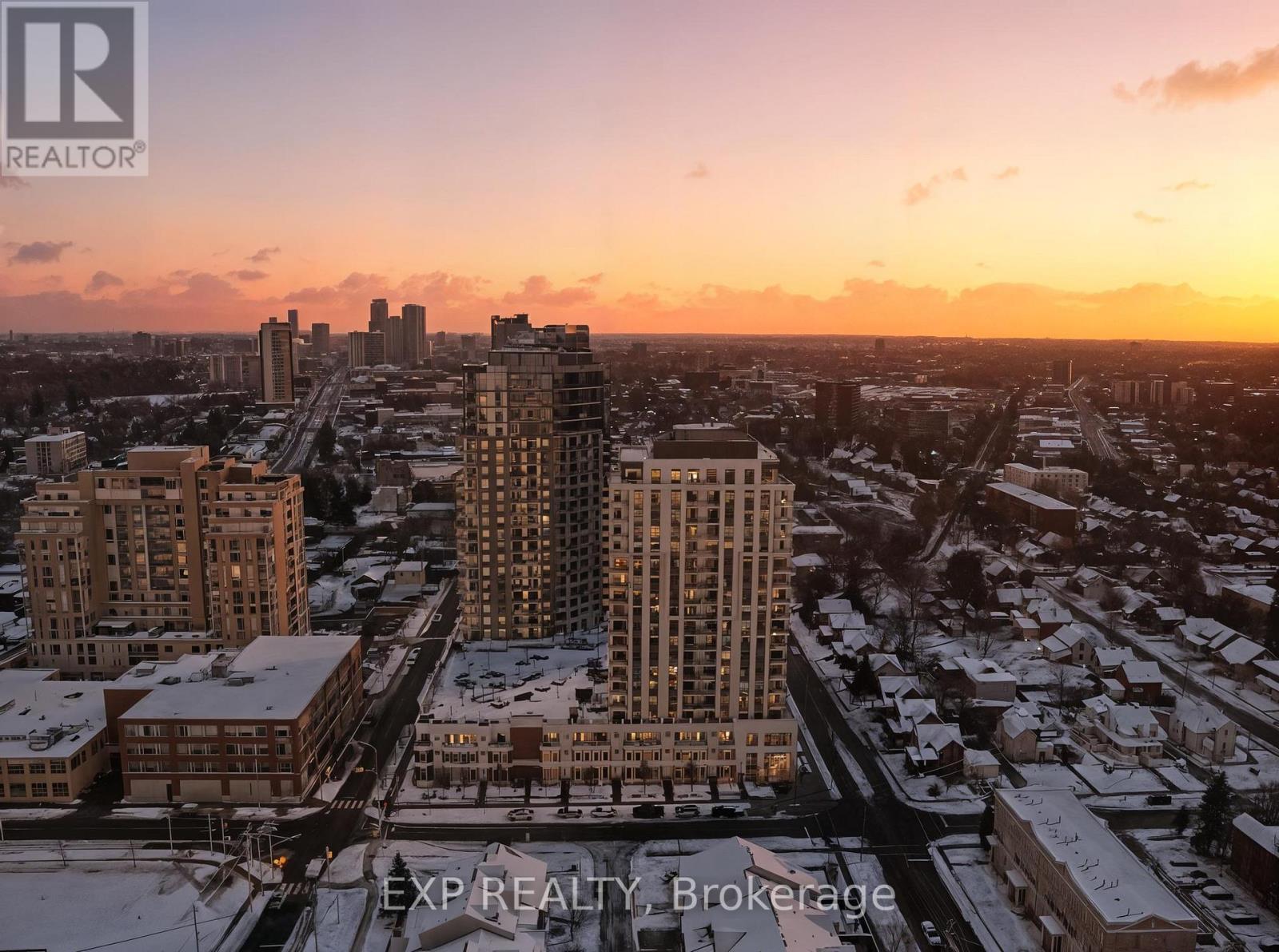Th10 - 155 Caroline Street S, Waterloo, ON - Outdoor With View