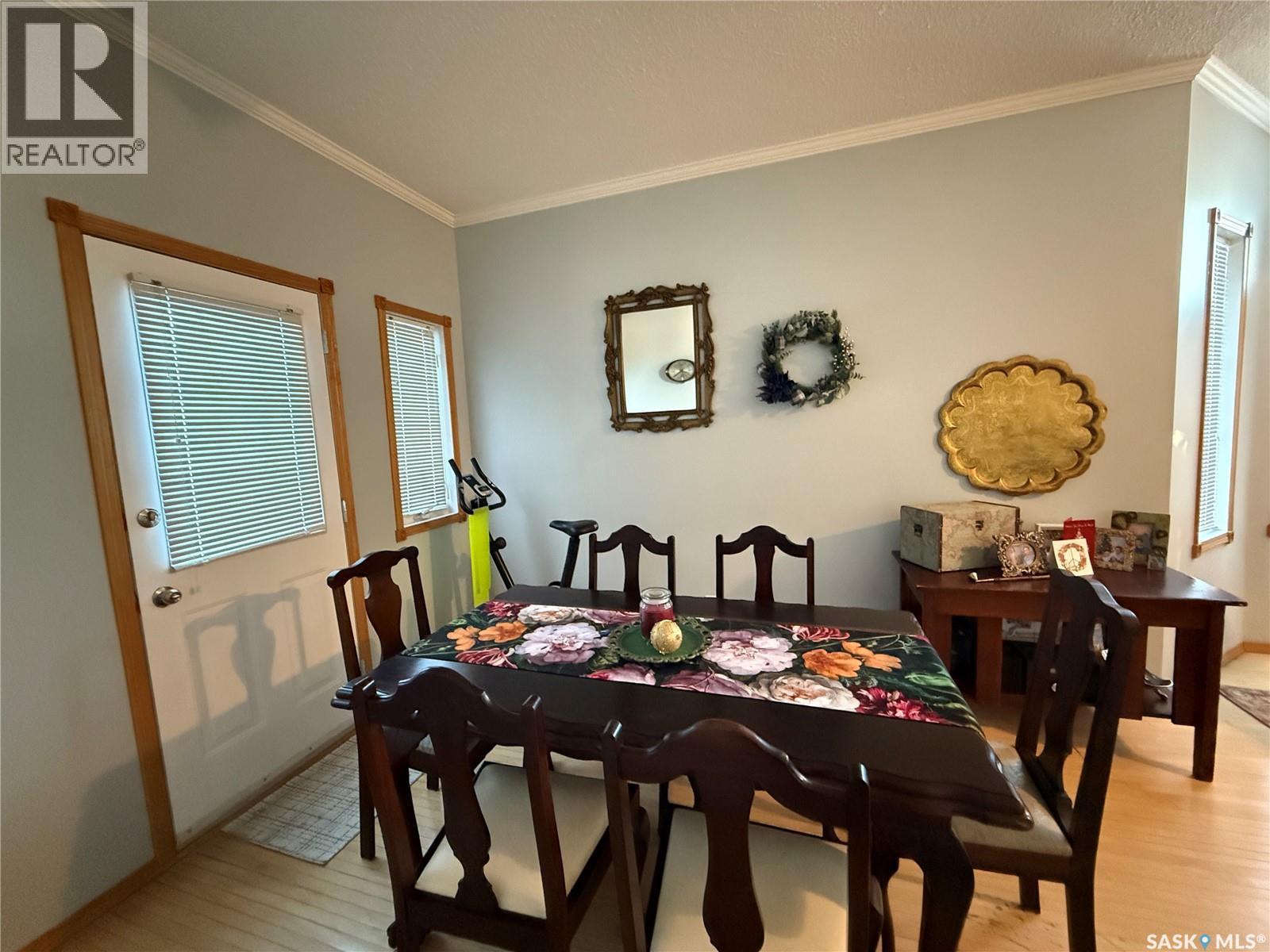 335 6Th Street, Humboldt, SK - Indoor Photo Showing Dining Room