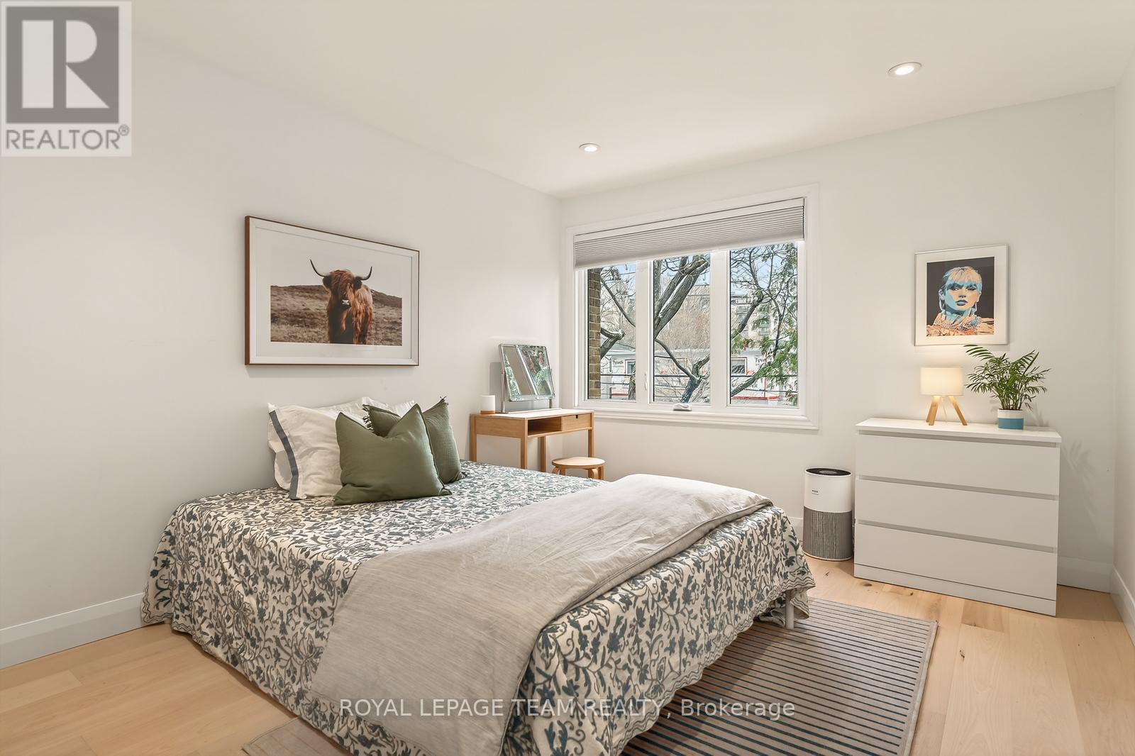 10 - 174 Dufferin Road, Ottawa, ON - Indoor Photo Showing Bedroom