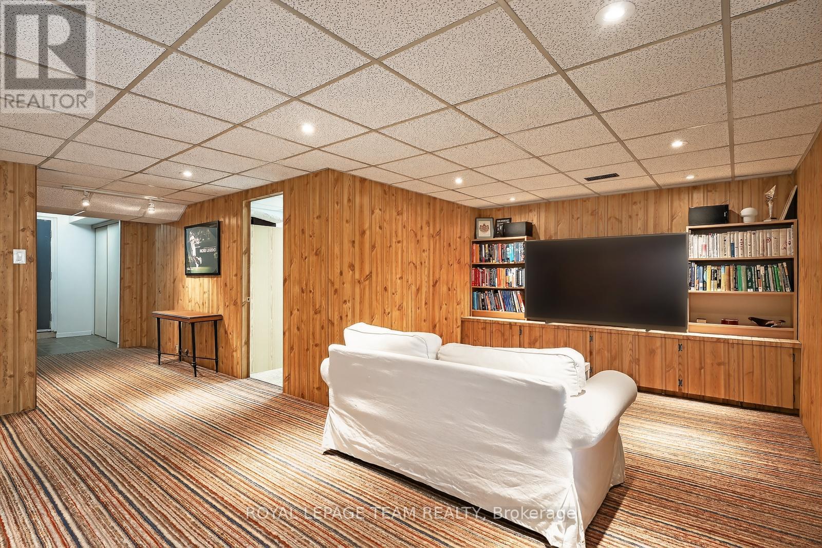 10 - 174 Dufferin Road, Ottawa, ON - Indoor Photo Showing Other Room