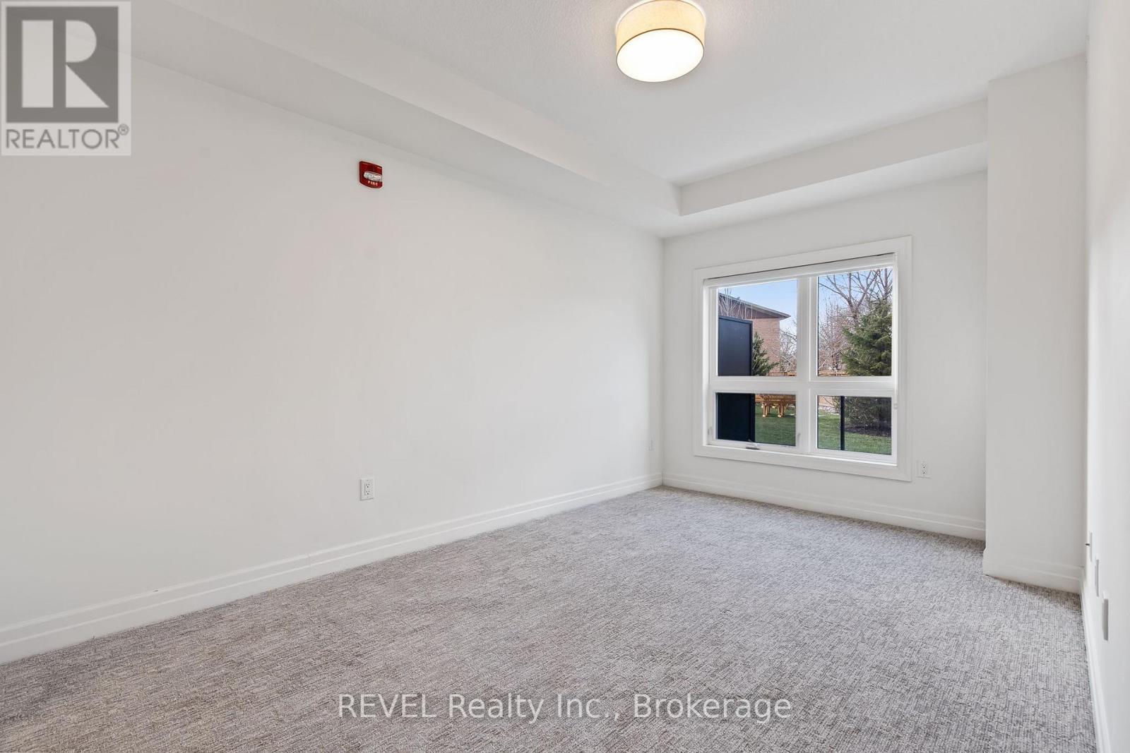 28 - 212 Lakeport Road, St. Catharines (Lakeport), ON - Indoor Photo Showing Other Room