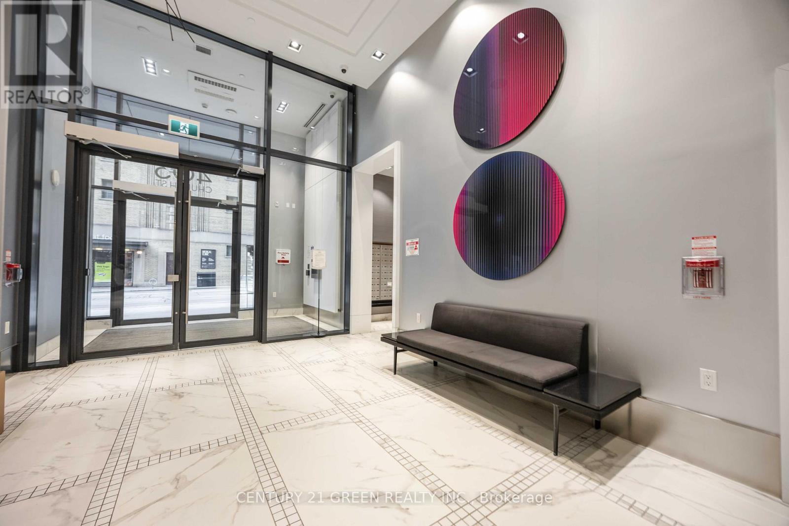 3405 - 403 Church Street, Toronto, ON - Indoor Photo Showing Other Room