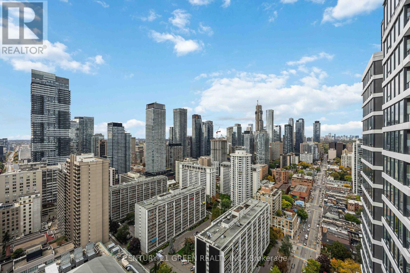 3405 - 403 Church Street, Toronto, ON - Outdoor With Facade
