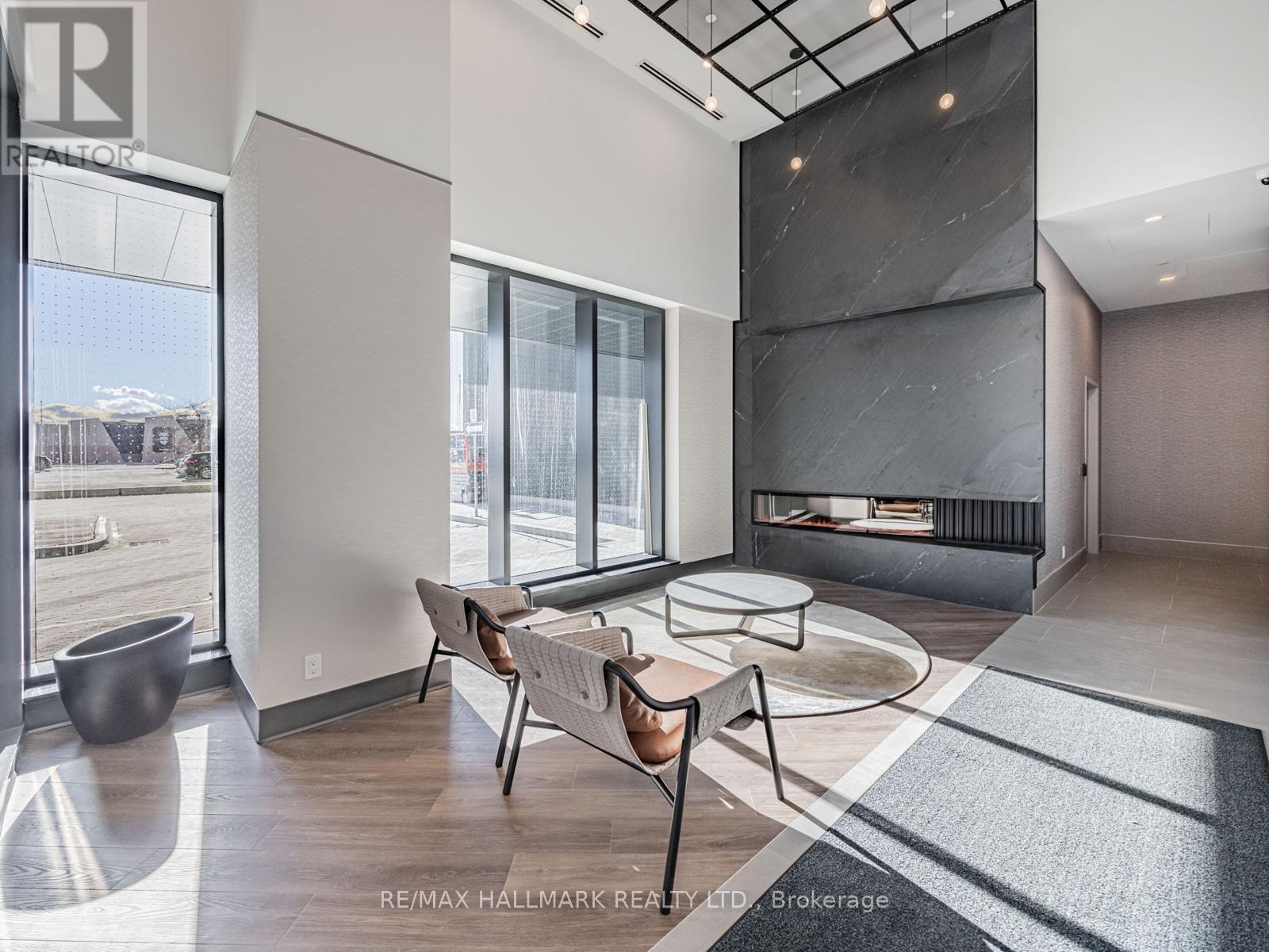 715 - 1007 The Queensway, Toronto, ON - Indoor