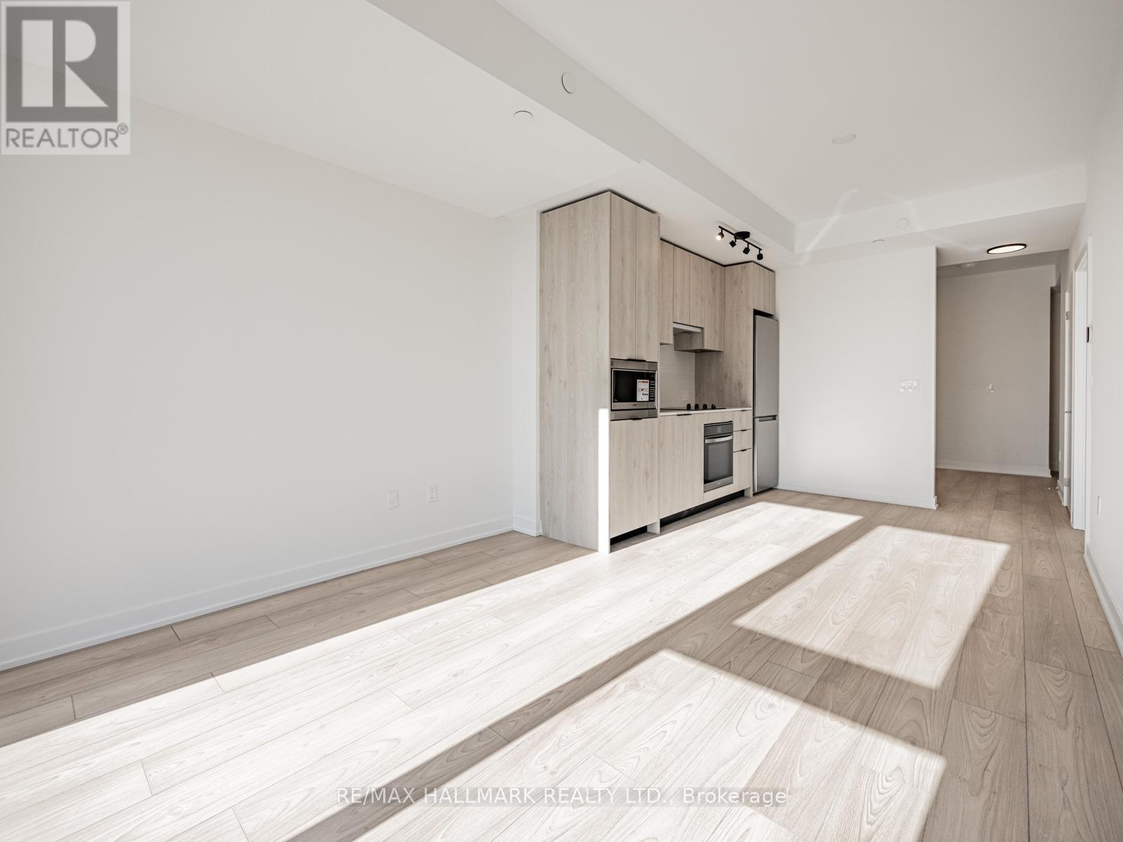 715 - 1007 The Queensway, Toronto, ON - Indoor