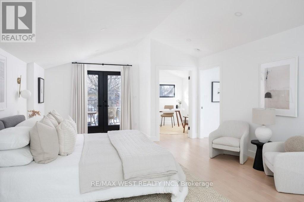 424 Clendenan Avenue, Toronto, ON - Indoor Photo Showing Bedroom
