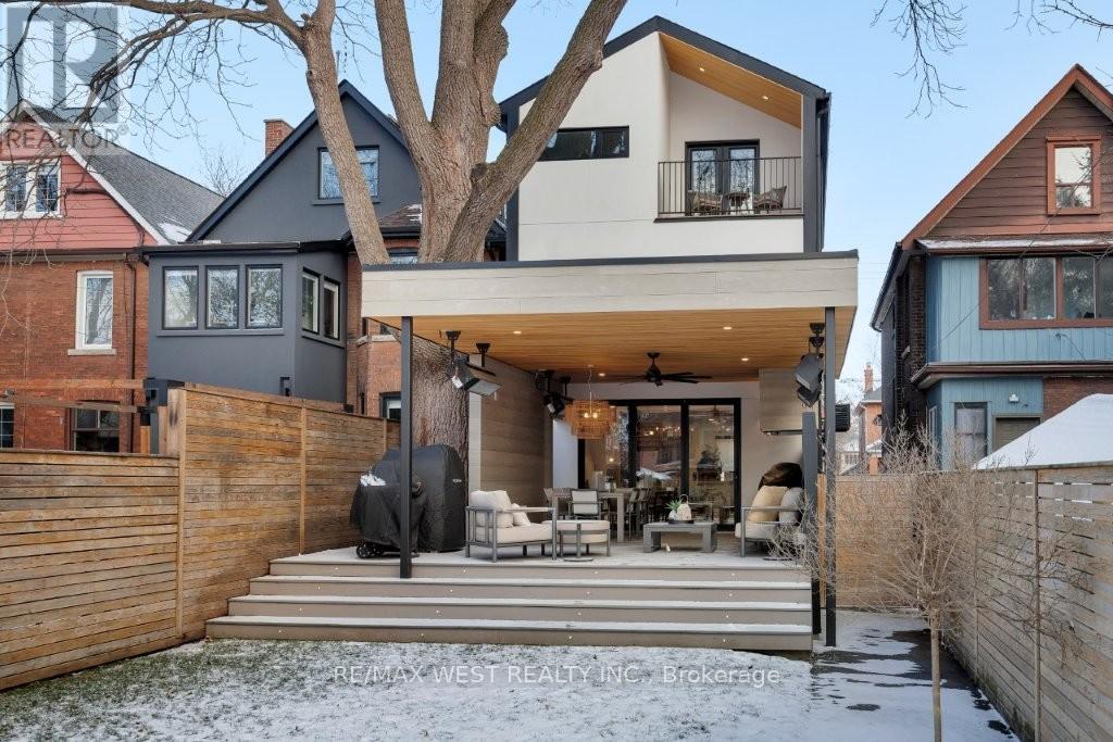 424 Clendenan Avenue, Toronto, ON - Outdoor