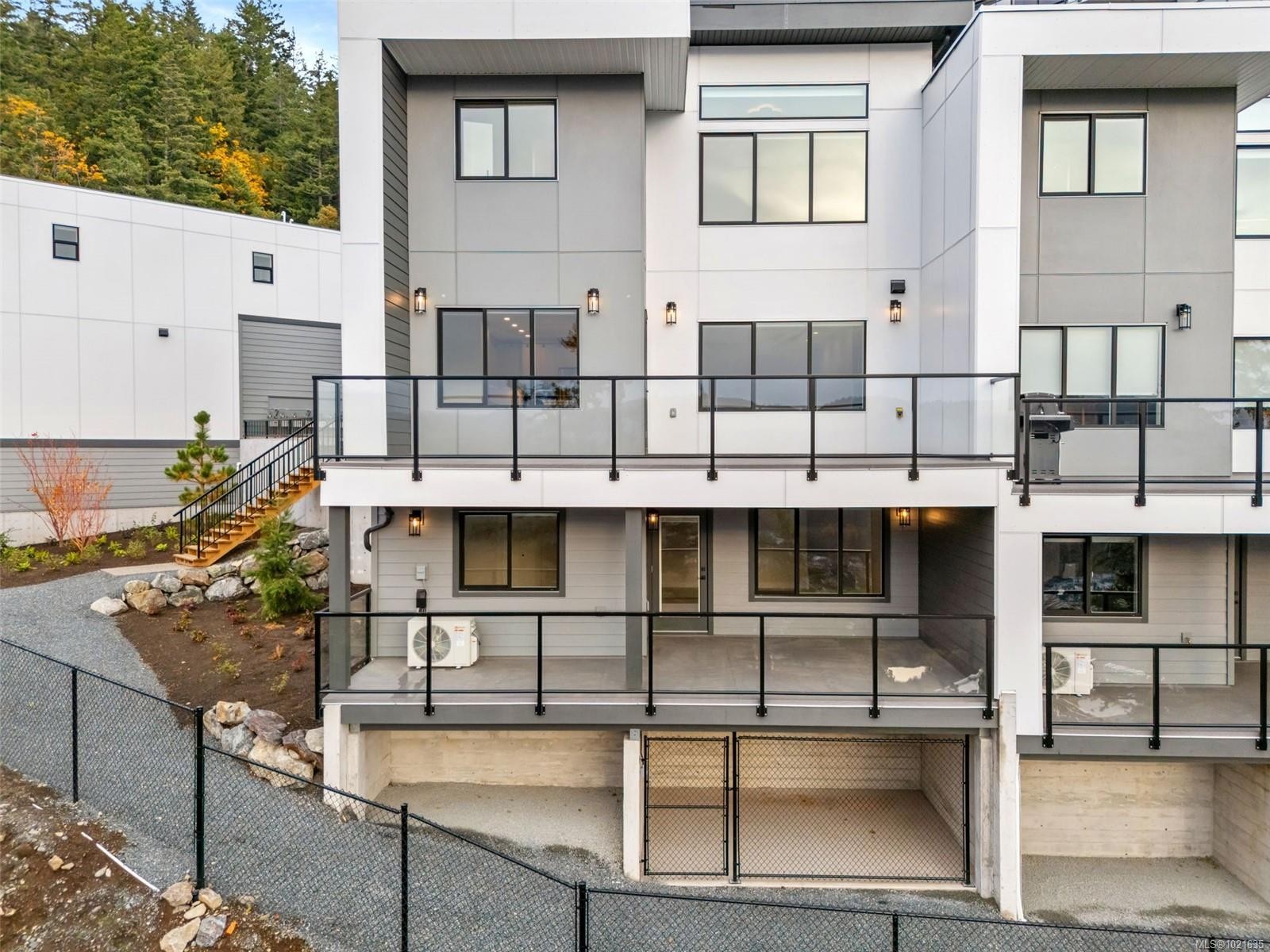 2516 Bronzite Pl, Langford, BC