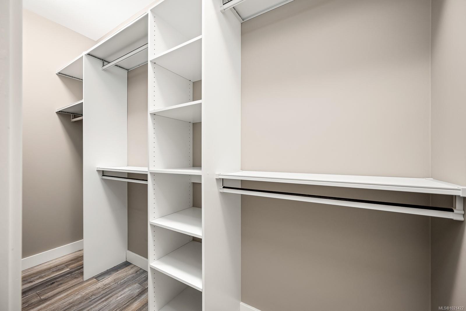 8965 Mclarey Ave, Black Creek, BC