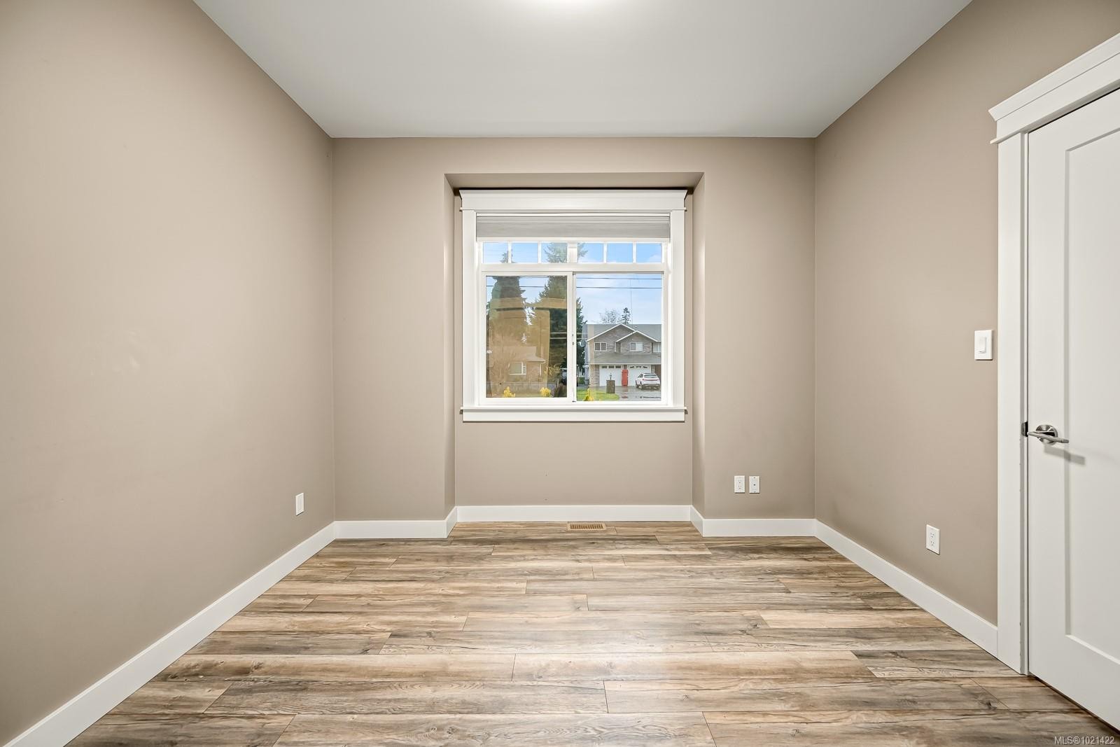 8965 Mclarey Ave, Black Creek, BC