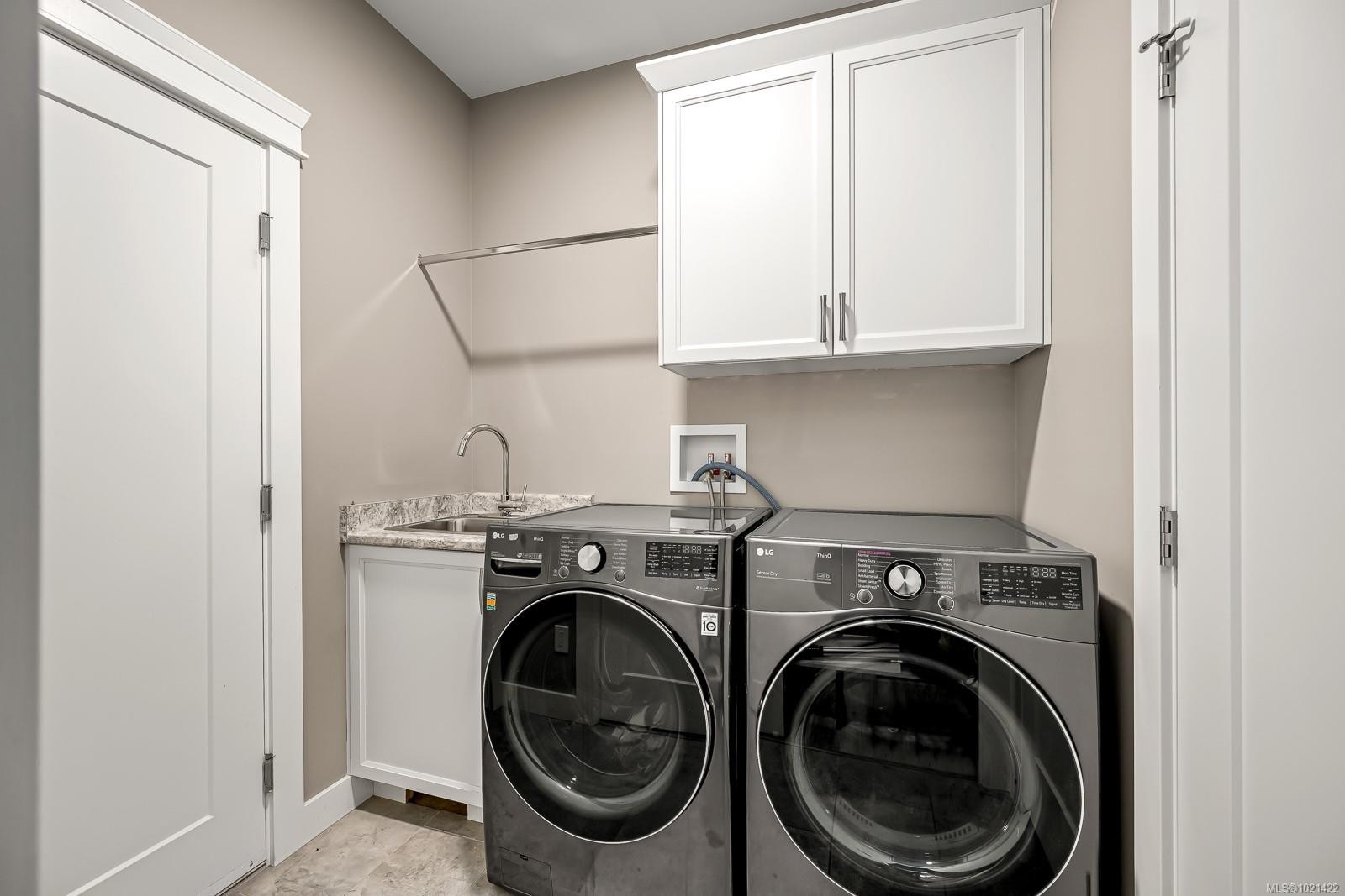 8965 Mclarey Ave, Black Creek, BC