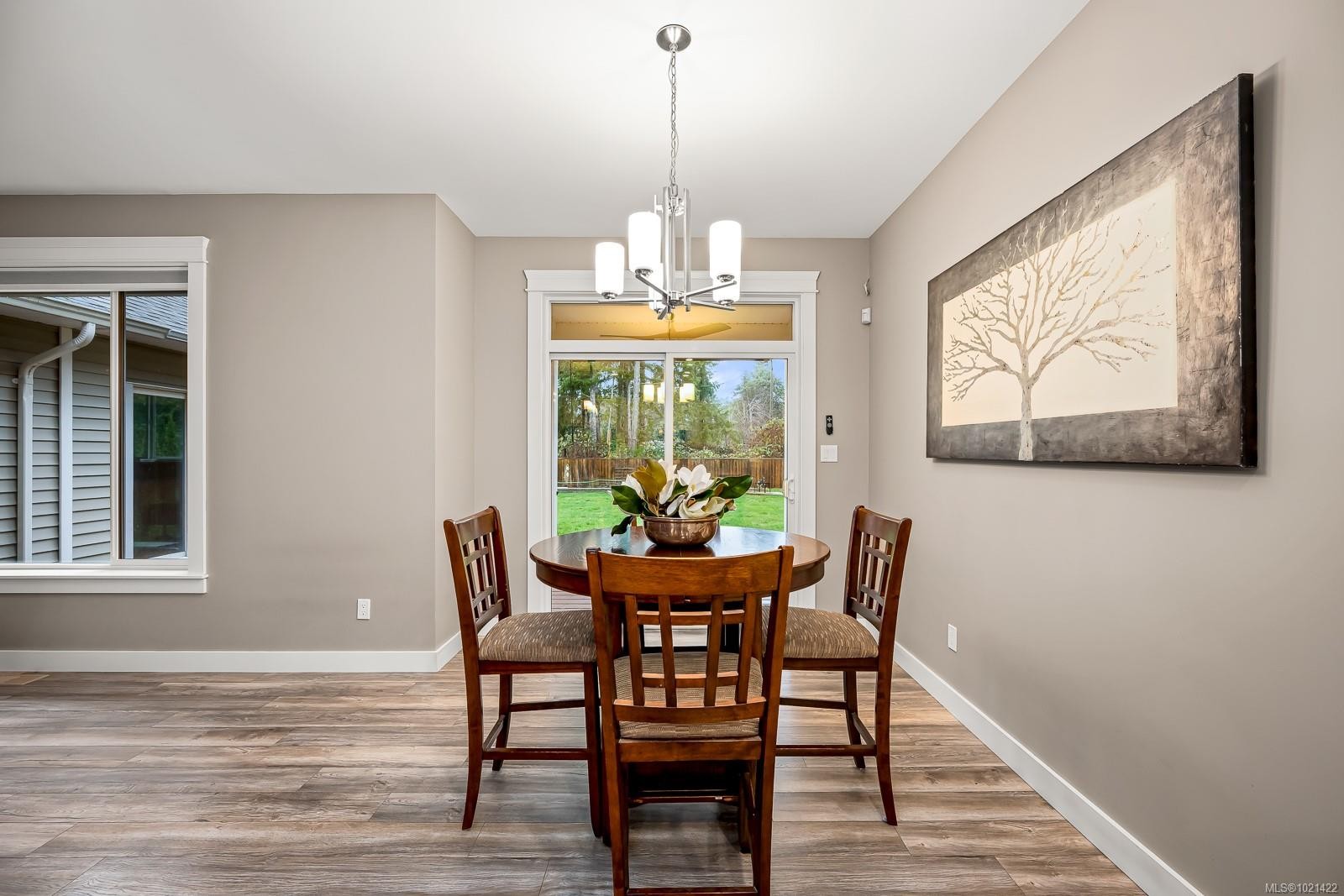 8965 Mclarey Ave, Black Creek, BC