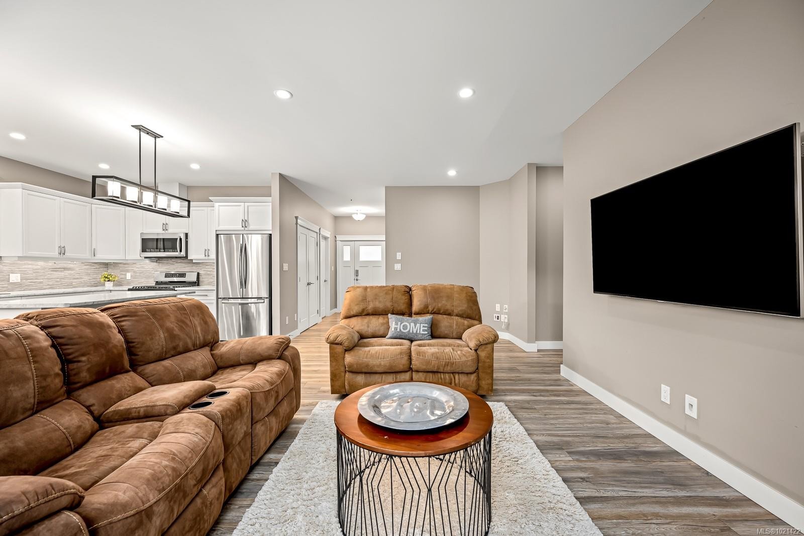 8965 Mclarey Ave, Black Creek, BC