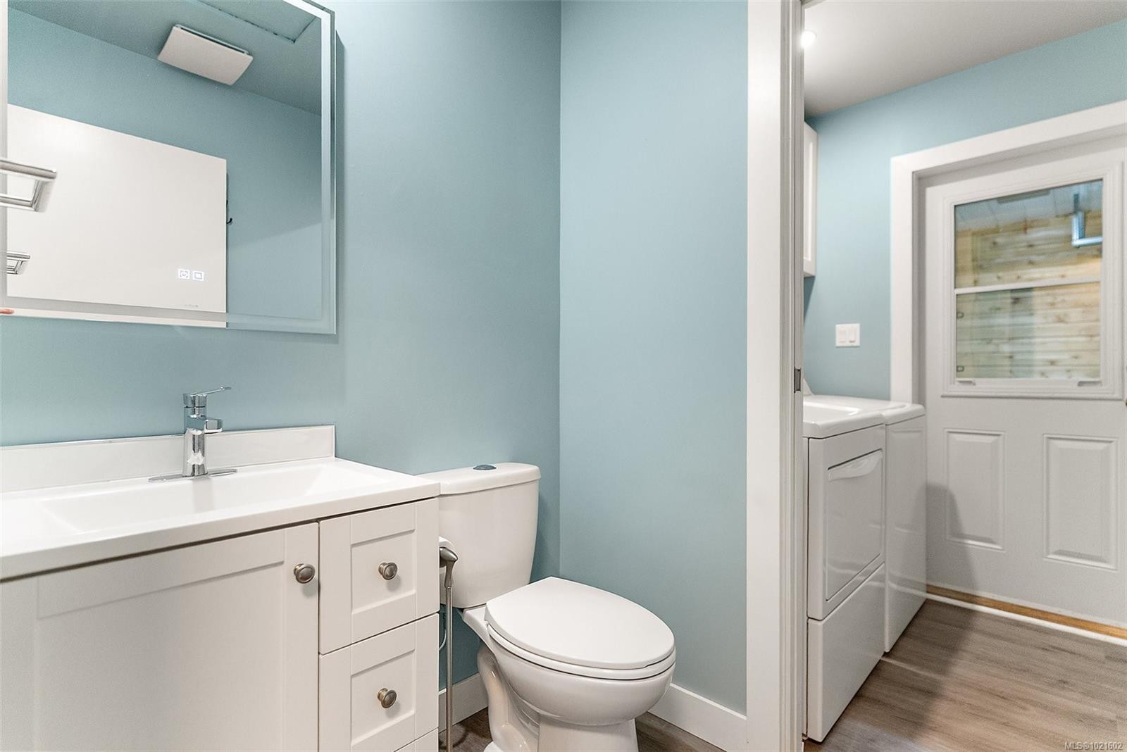 2224 Amherst Ave, Sidney, BC