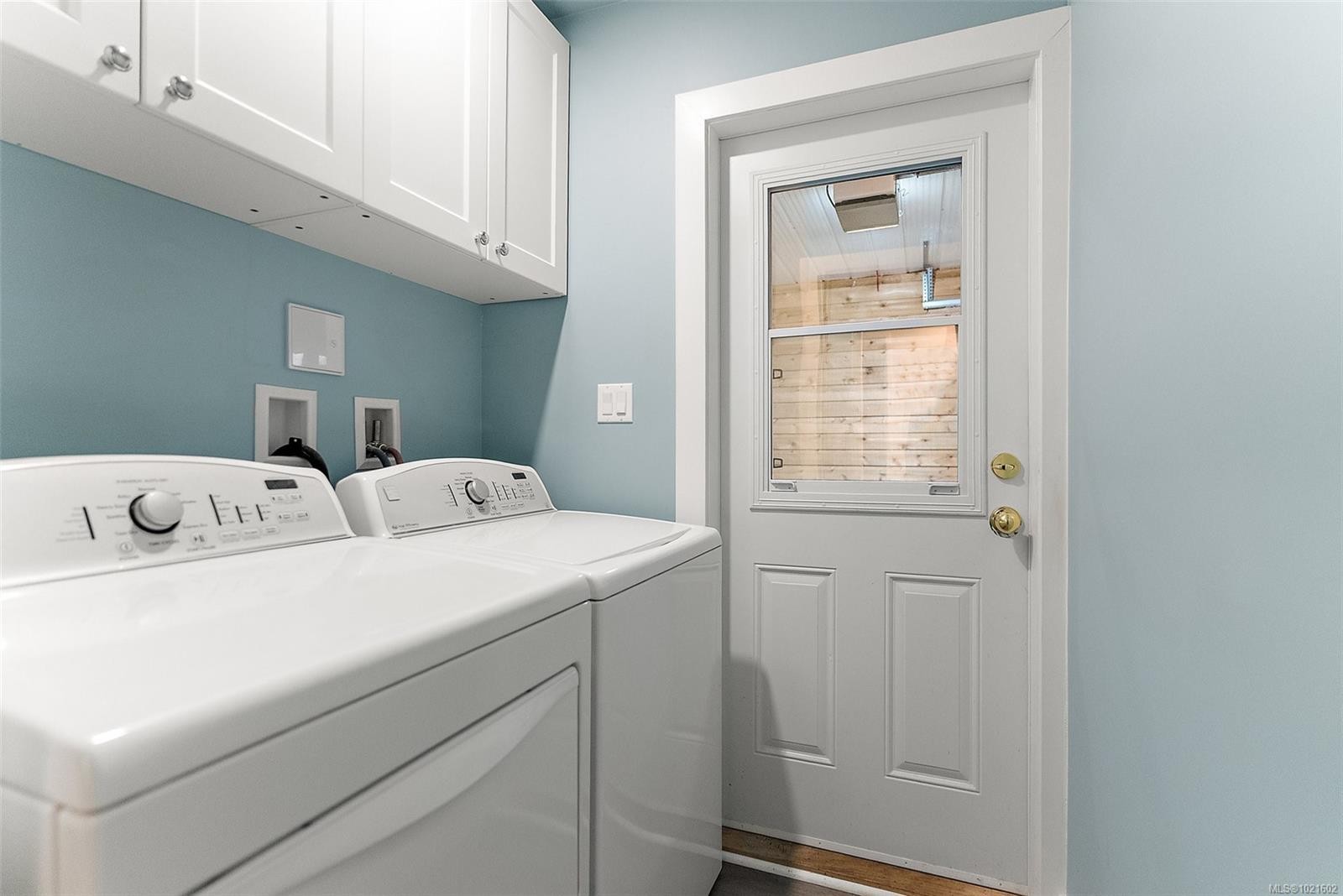 2224 Amherst Ave, Sidney, BC