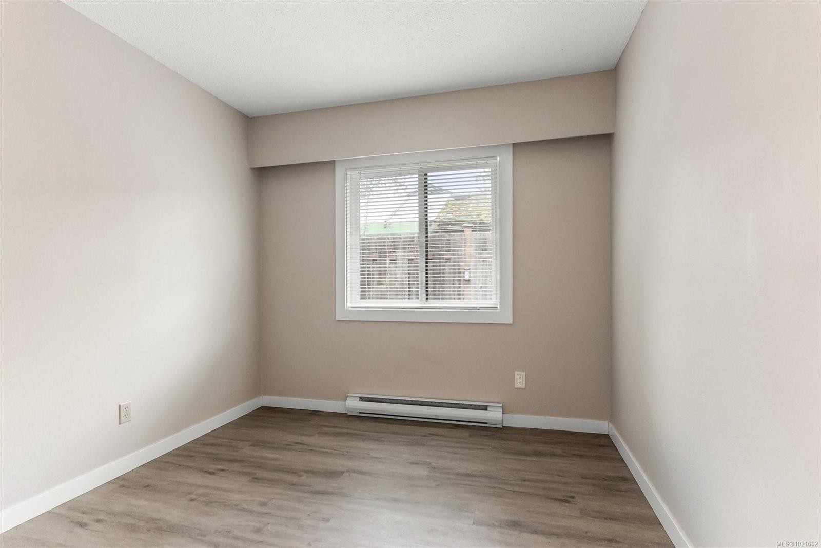 2224 Amherst Ave, Sidney, BC