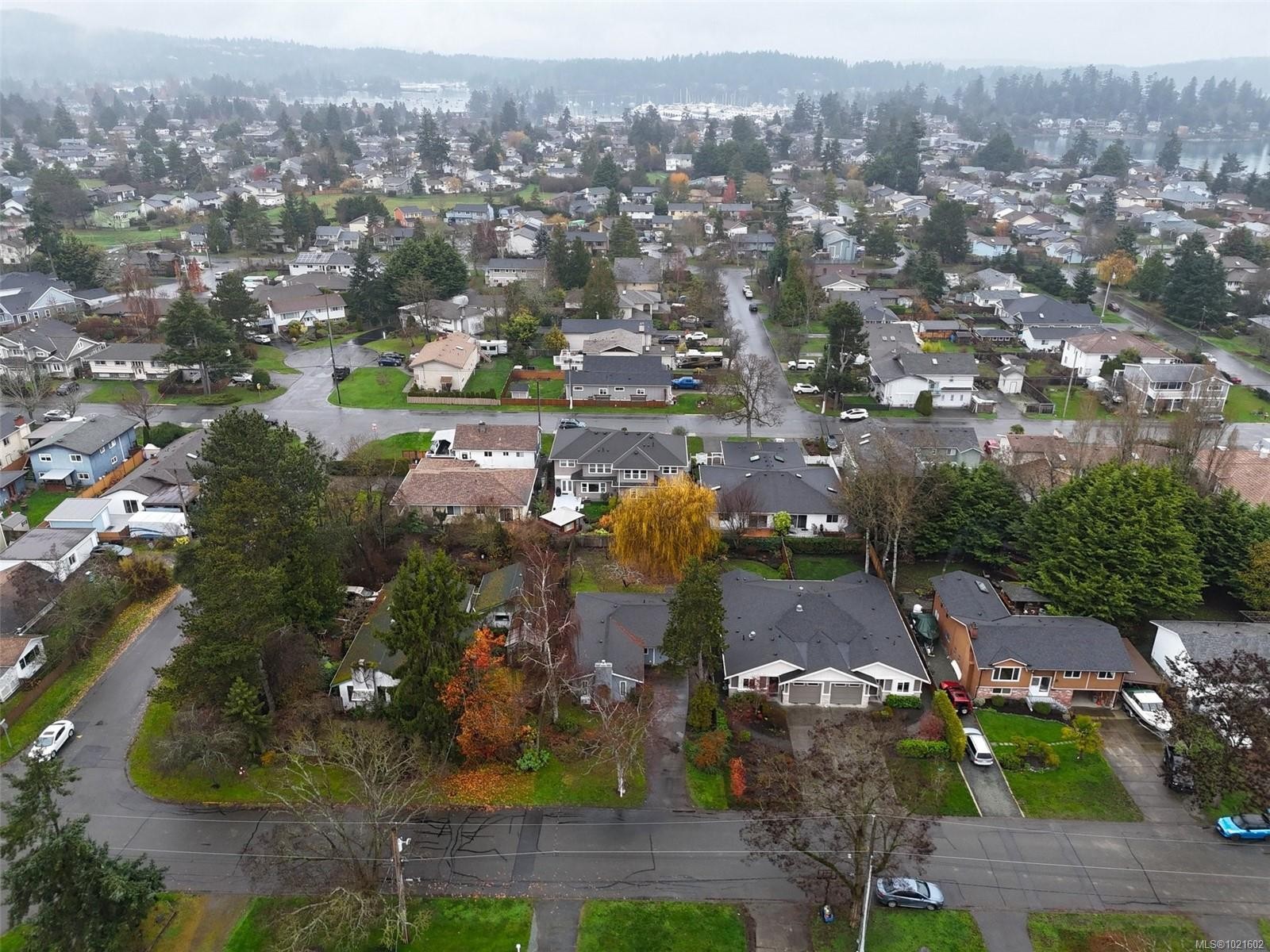 2224 Amherst Ave, Sidney, BC