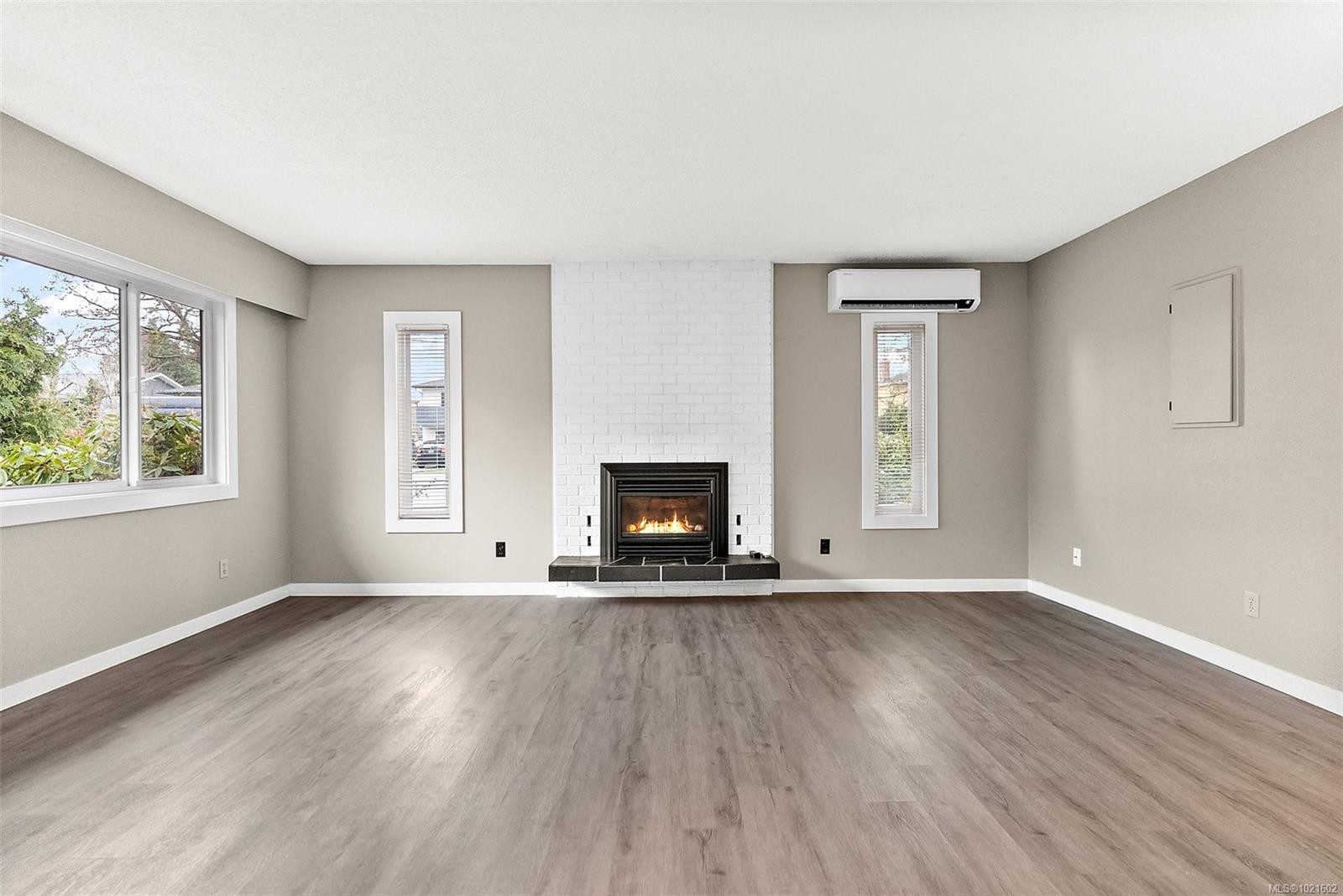 2224 Amherst Ave, Sidney, BC