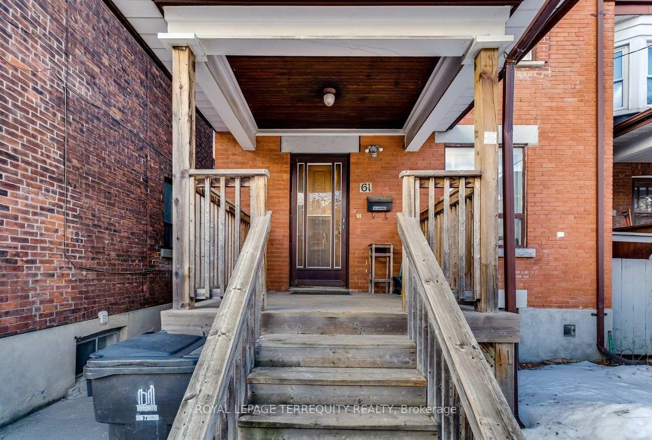 Main-61 Rusholme Park Crescent W, Toronto, ON - Outdoor With Exterior