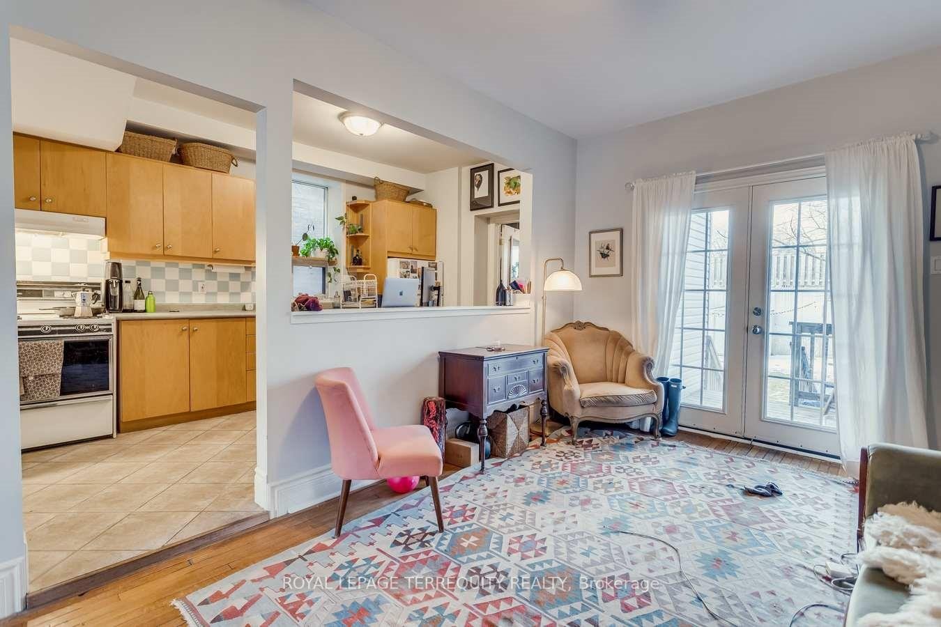 Main-61 Rusholme Park Crescent W, Toronto, ON - Indoor Photo Showing Other Room