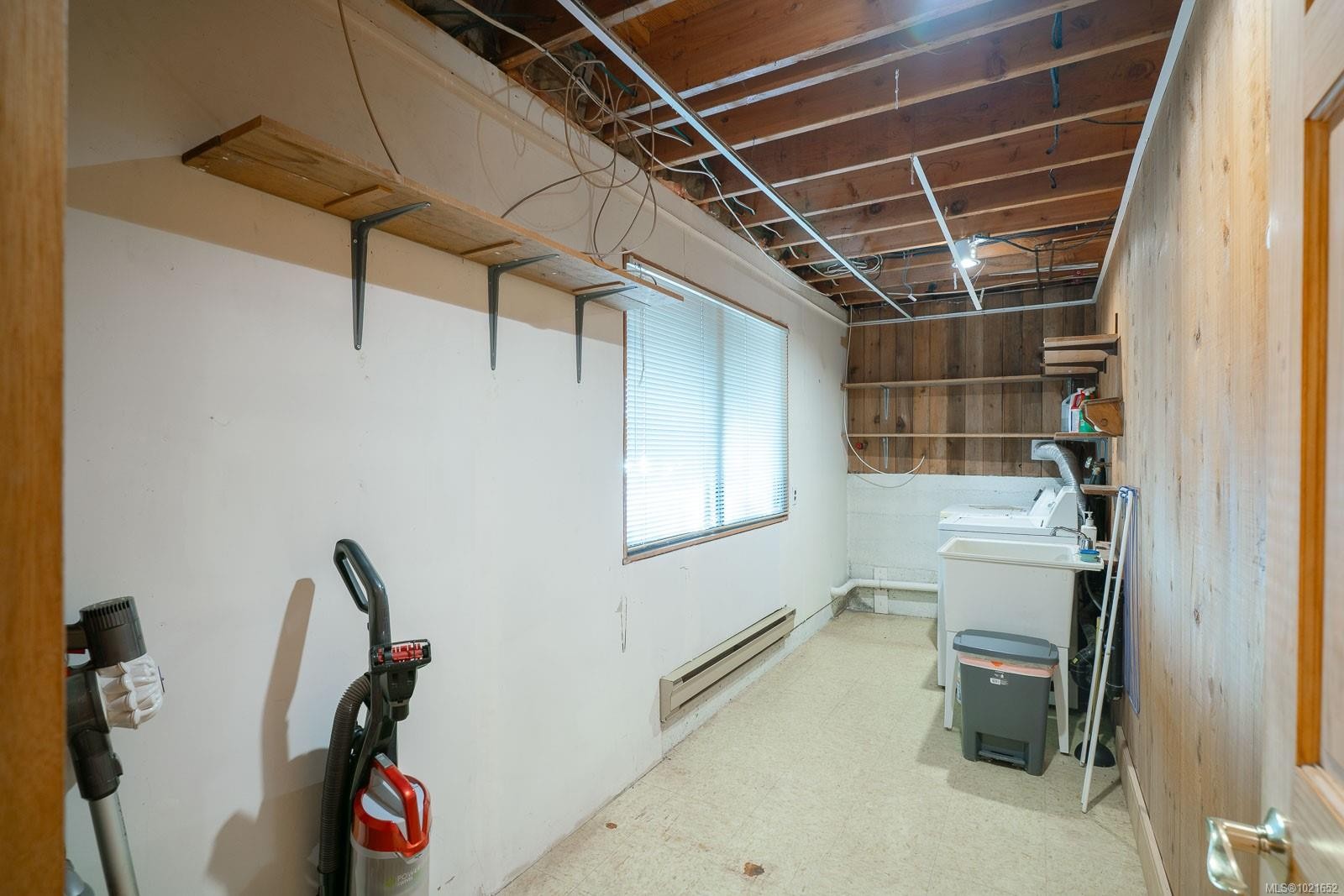 1372 Ivor Rd, Nanaimo, BC