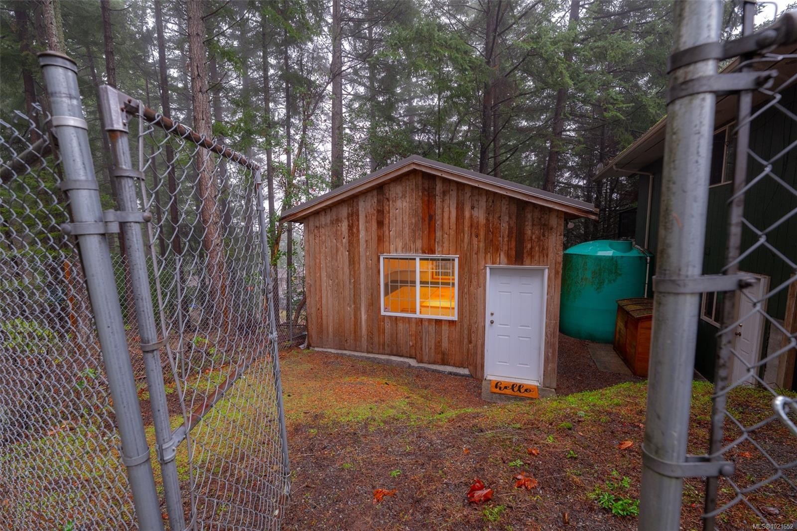 1372 Ivor Rd, Nanaimo, BC