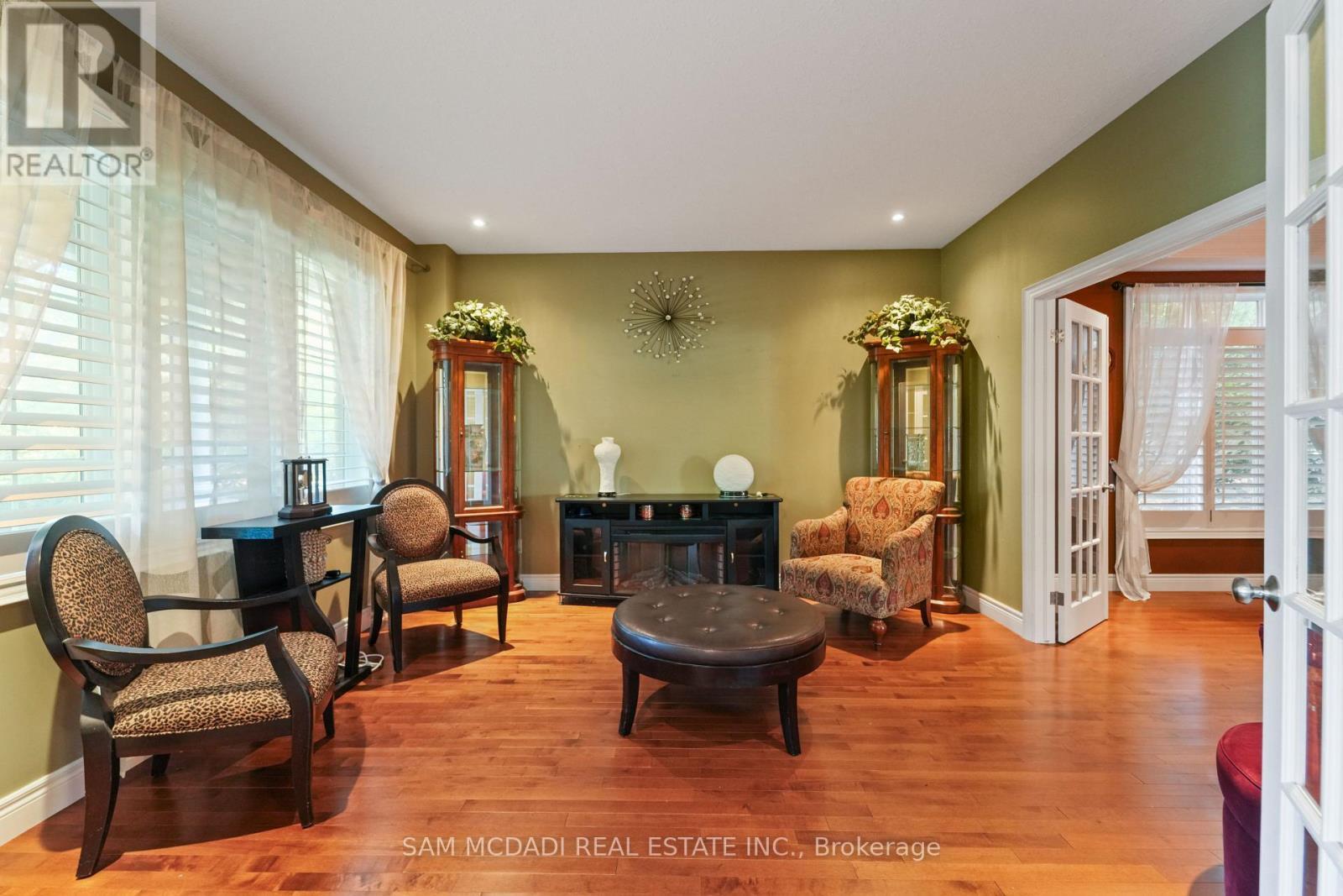 32 Pennsylvania Crescent, Kitchener, ON - Indoor