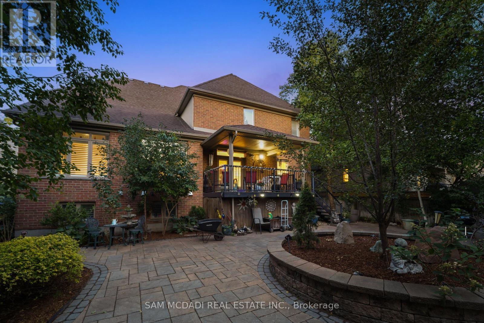 32 Pennsylvania Crescent, Kitchener, ON - Outdoor With Deck Patio Veranda