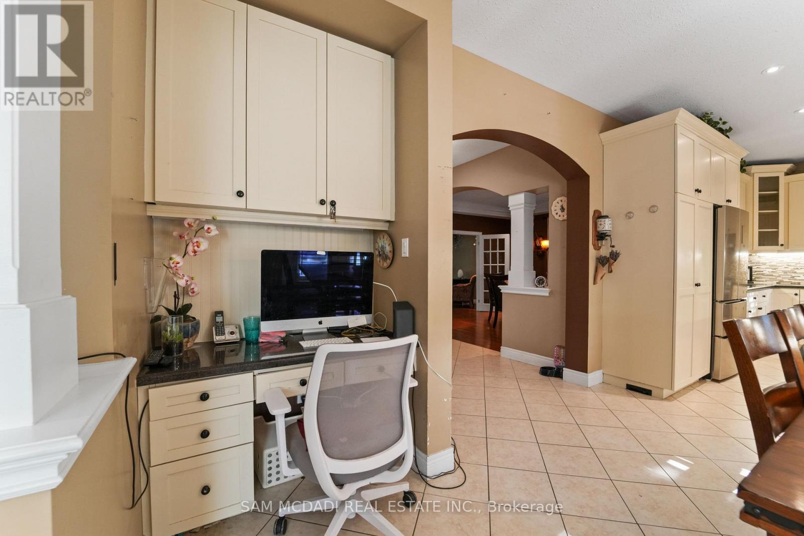 32 Pennsylvania Crescent, Kitchener, ON - Indoor Photo Showing Other Room