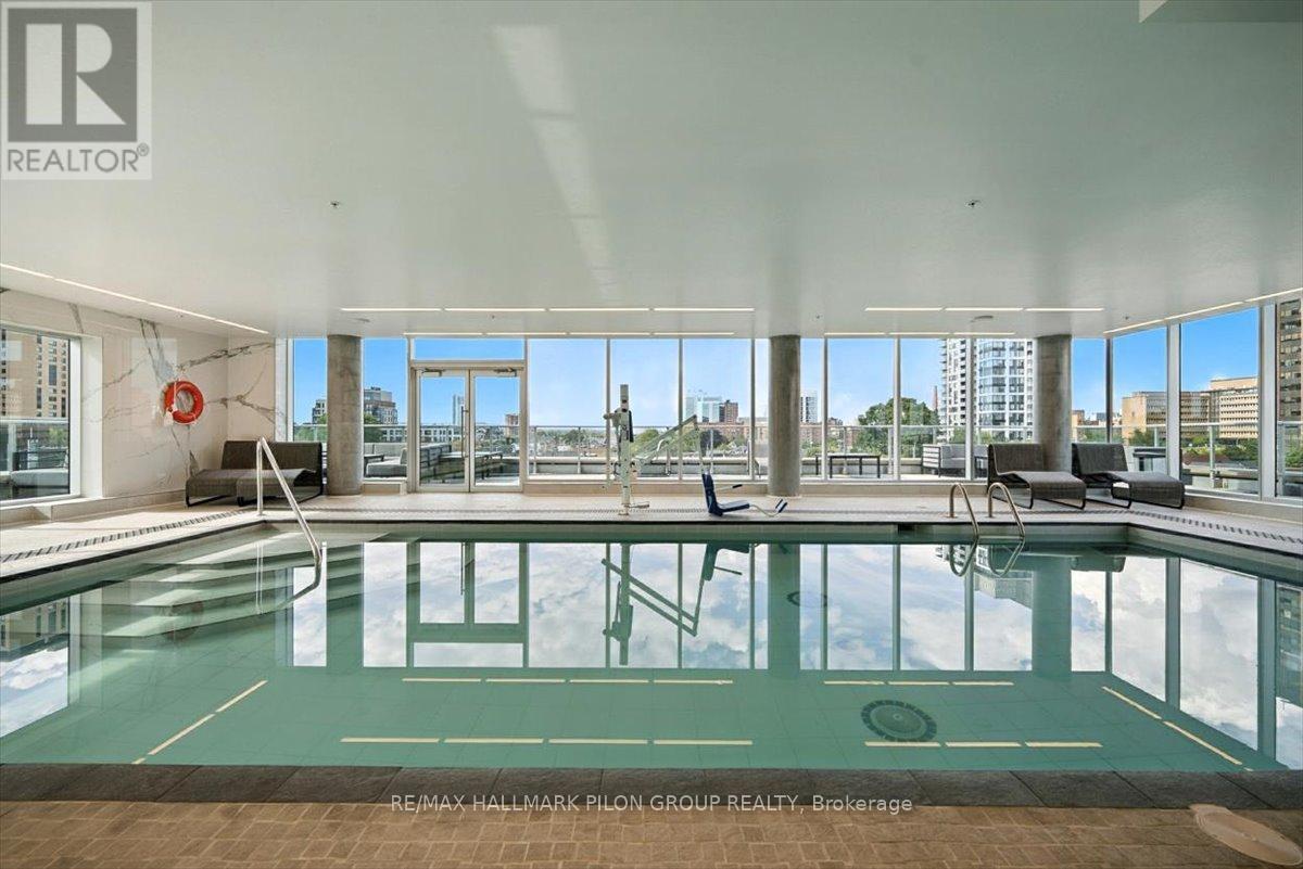 3907 - 805 Carling Avenue, Ottawa, ON - Indoor Photo Showing Other Room With In Ground Pool