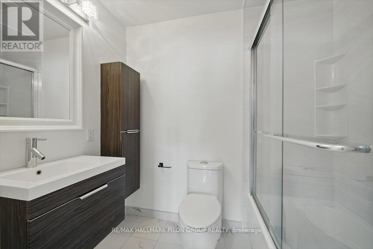584 Bayview Drive, Ottawa, ON - Indoor Photo Showing Bathroom