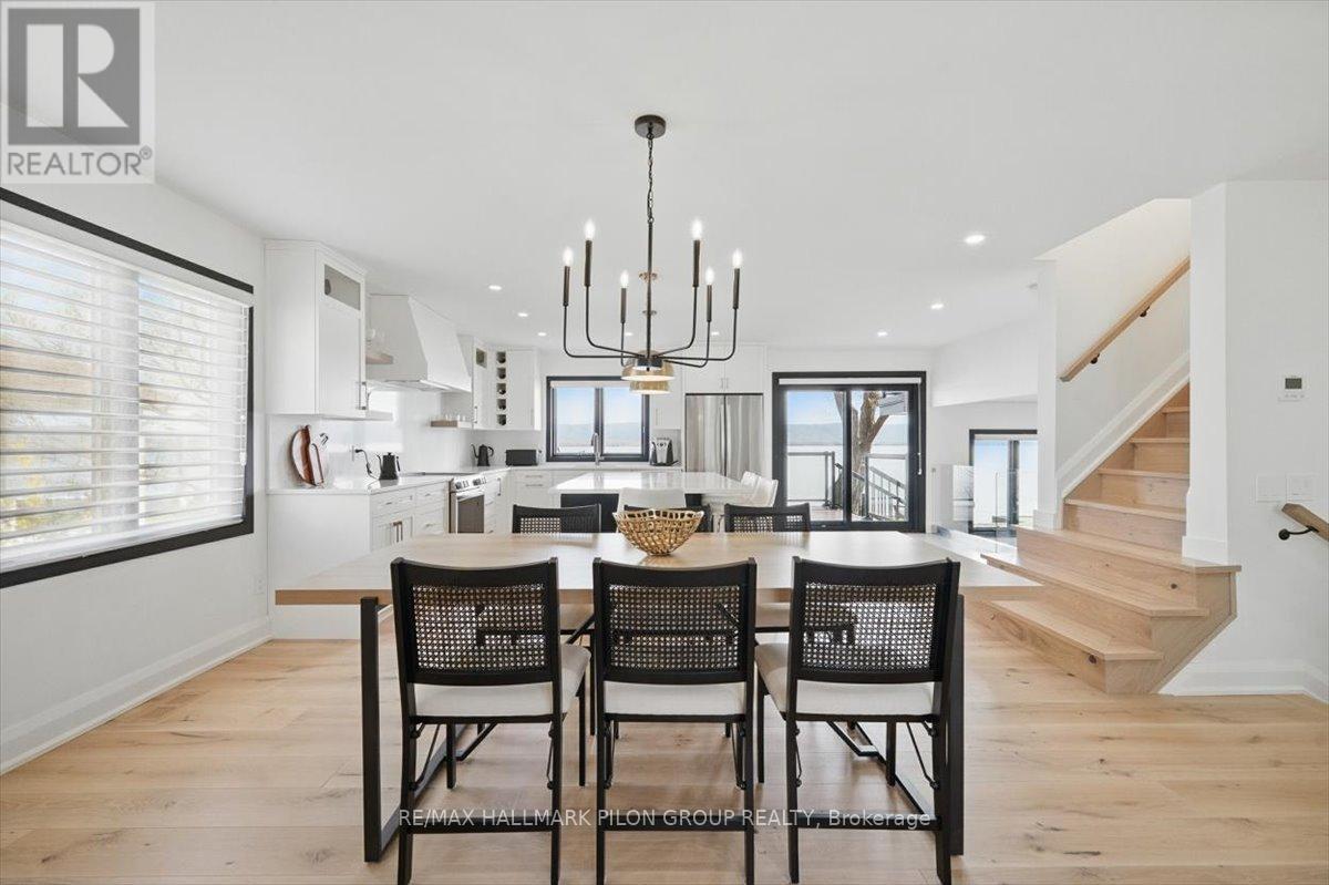 584 Bayview Drive, Ottawa, ON - Indoor