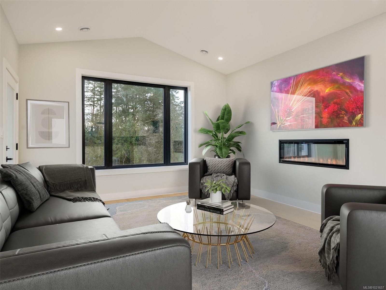 10950 Chalet Rd, North Saanich, BC