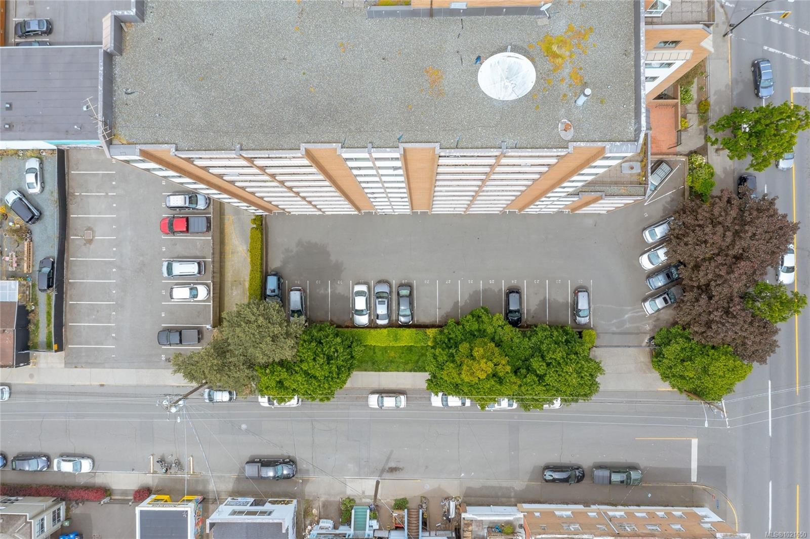 809-1630 Quadra St, Victoria, BC - Photo Showing Other Room