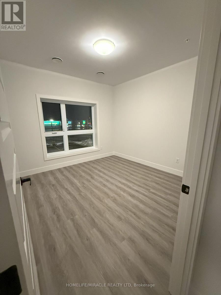 201 - 1000 Lackner Place, Kitchener, ON - Indoor Photo Showing Other Room