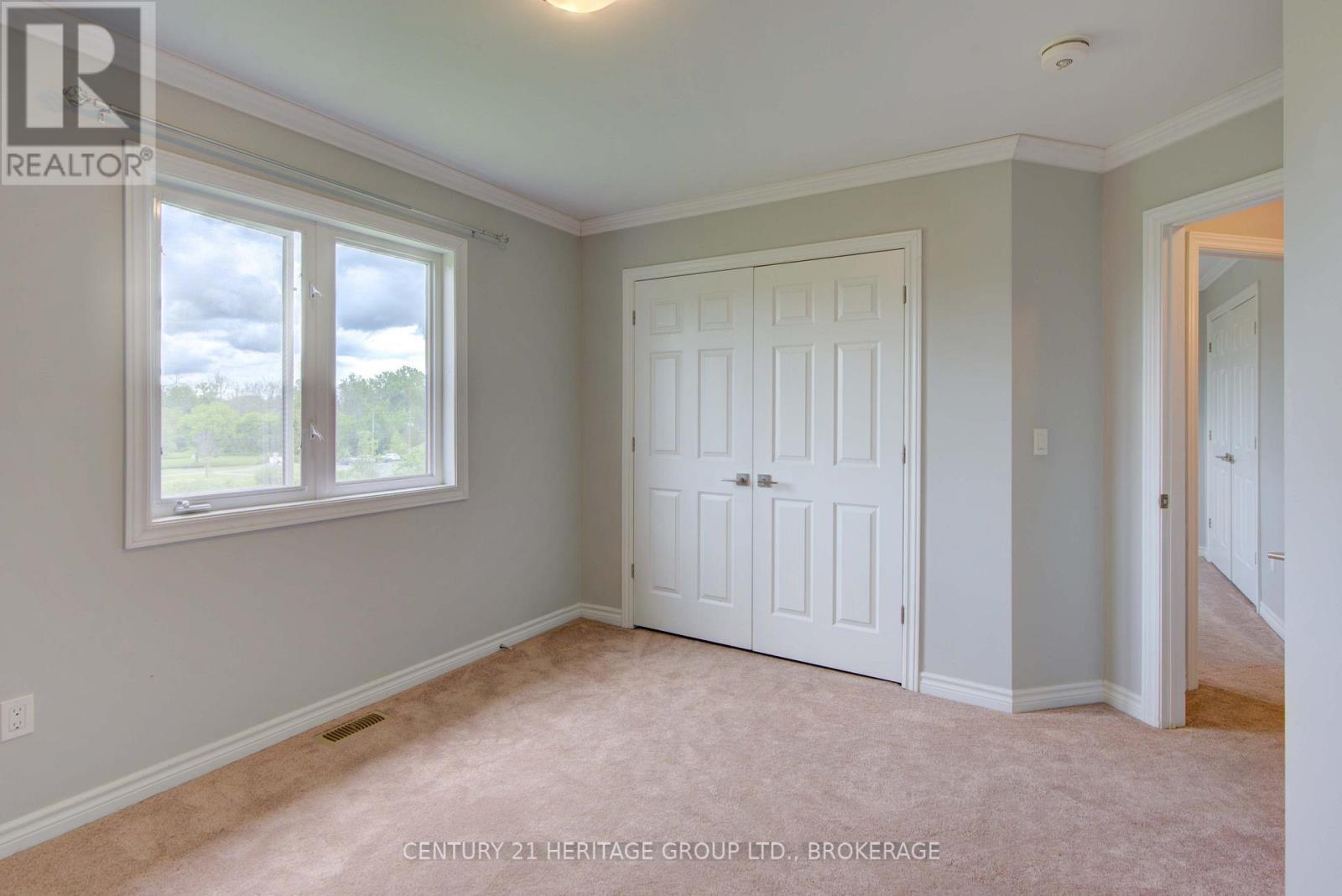 104 Brennan Crescent, Loyalist (Odessa), ON - Indoor Photo Showing Other Room