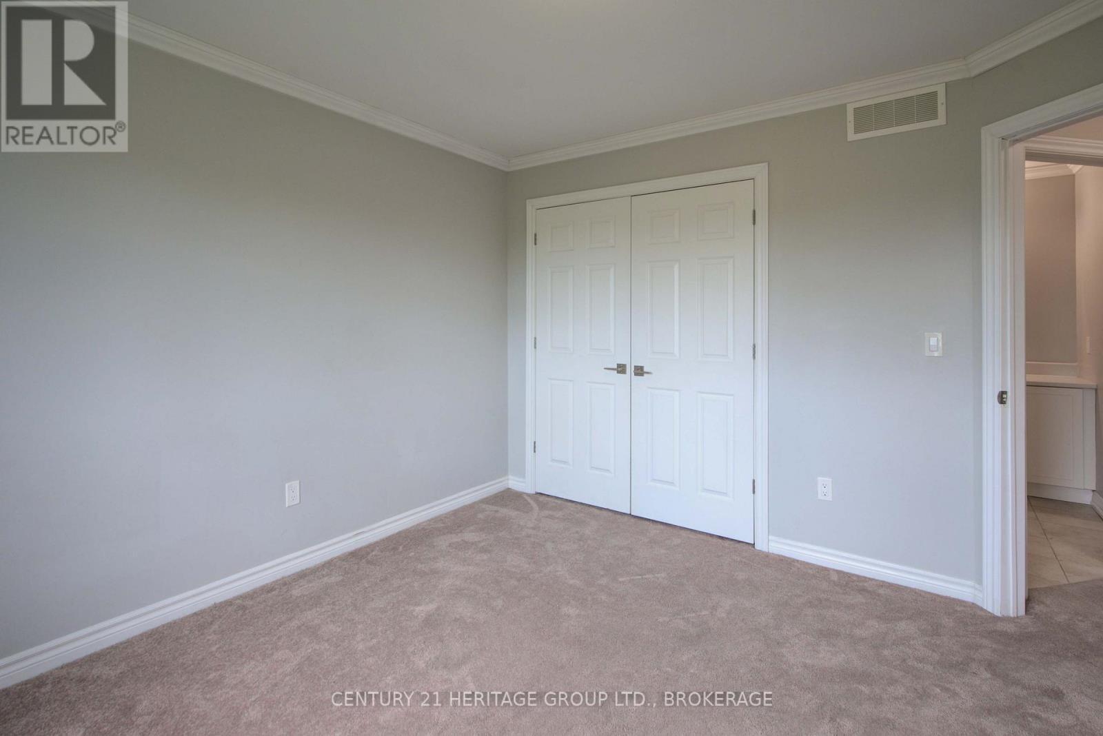 104 Brennan Crescent, Loyalist (Odessa), ON - Indoor Photo Showing Other Room