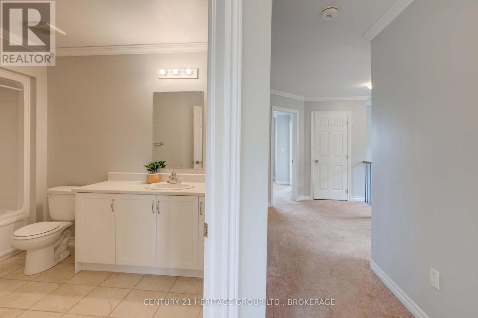 104 Brennan Crescent, Loyalist (Odessa), ON - Indoor Photo Showing Bathroom