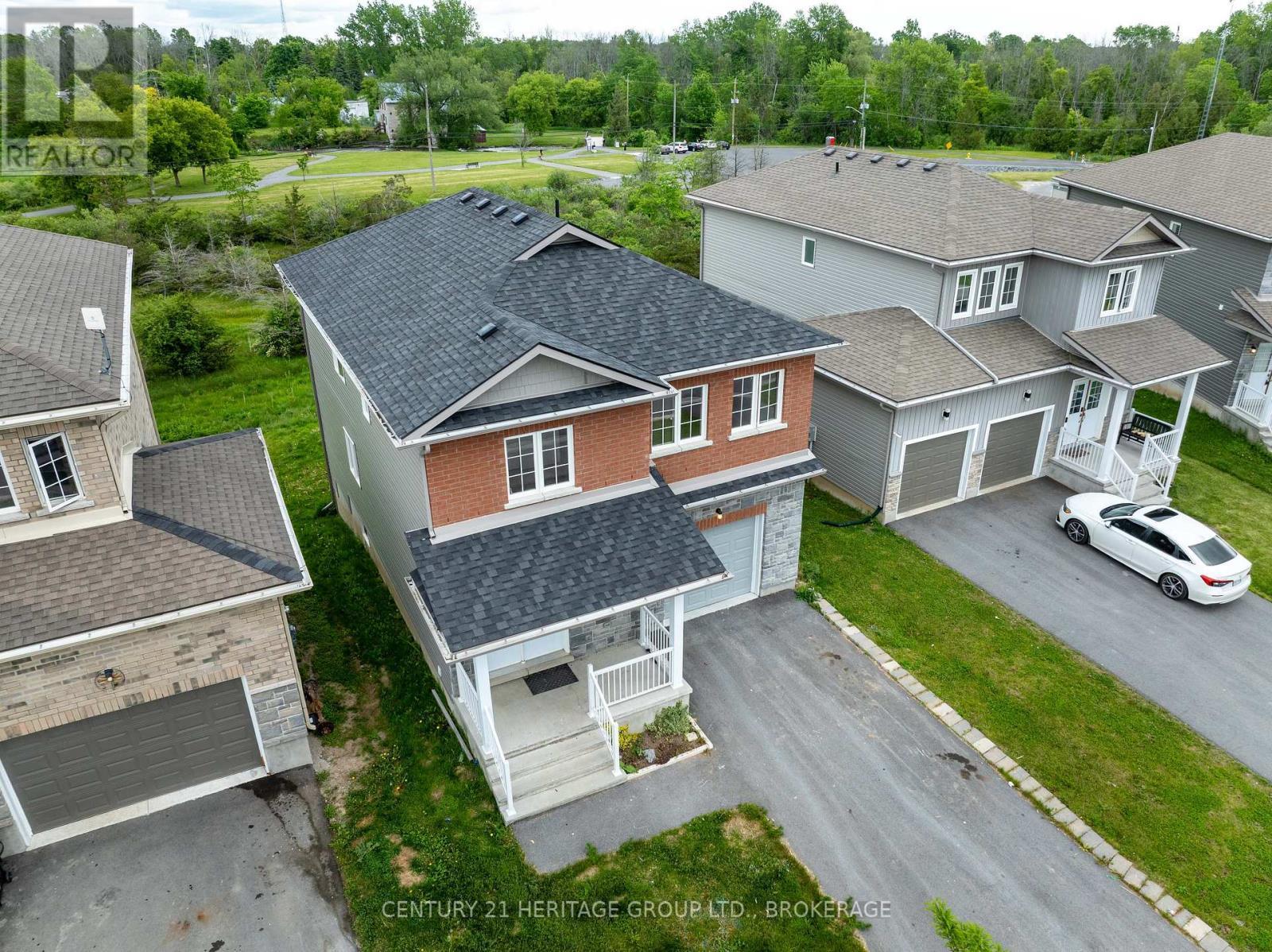 104 Brennan Crescent, Loyalist (Odessa), ON - Outdoor