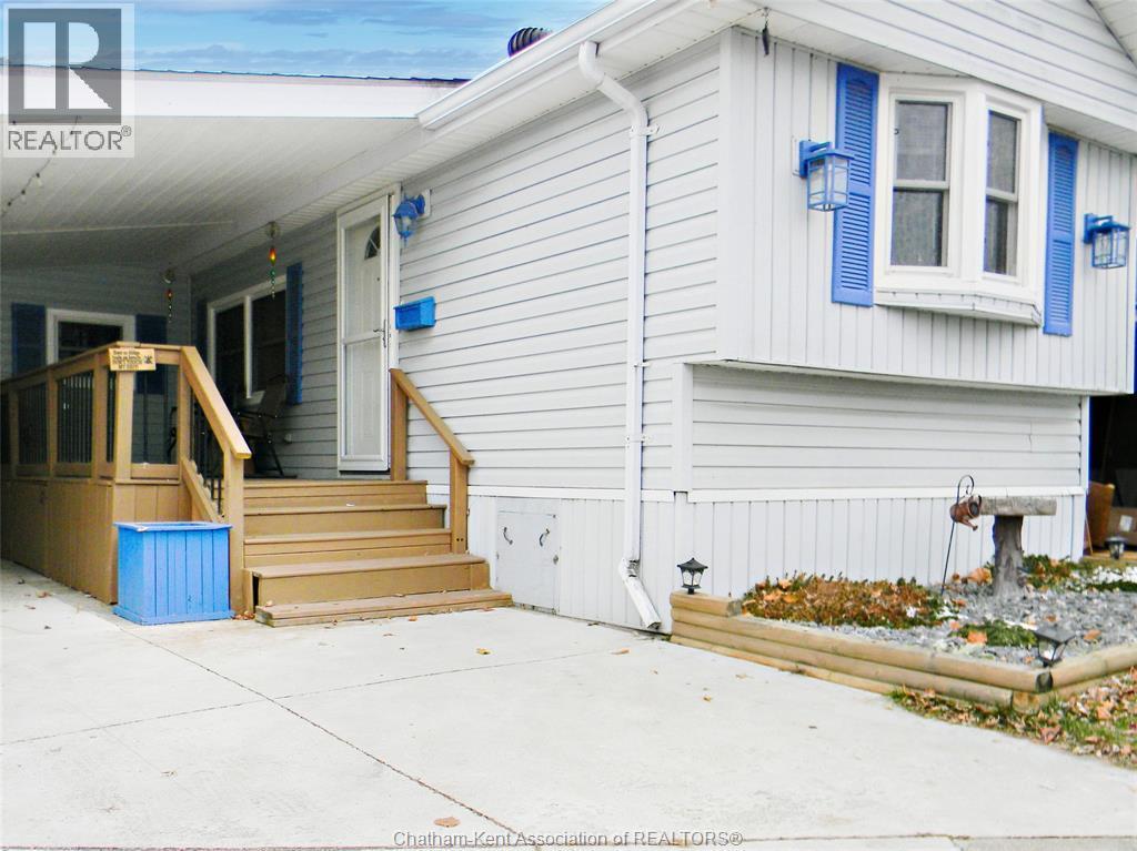 91 Tower Drive East, Tecumseh, ON