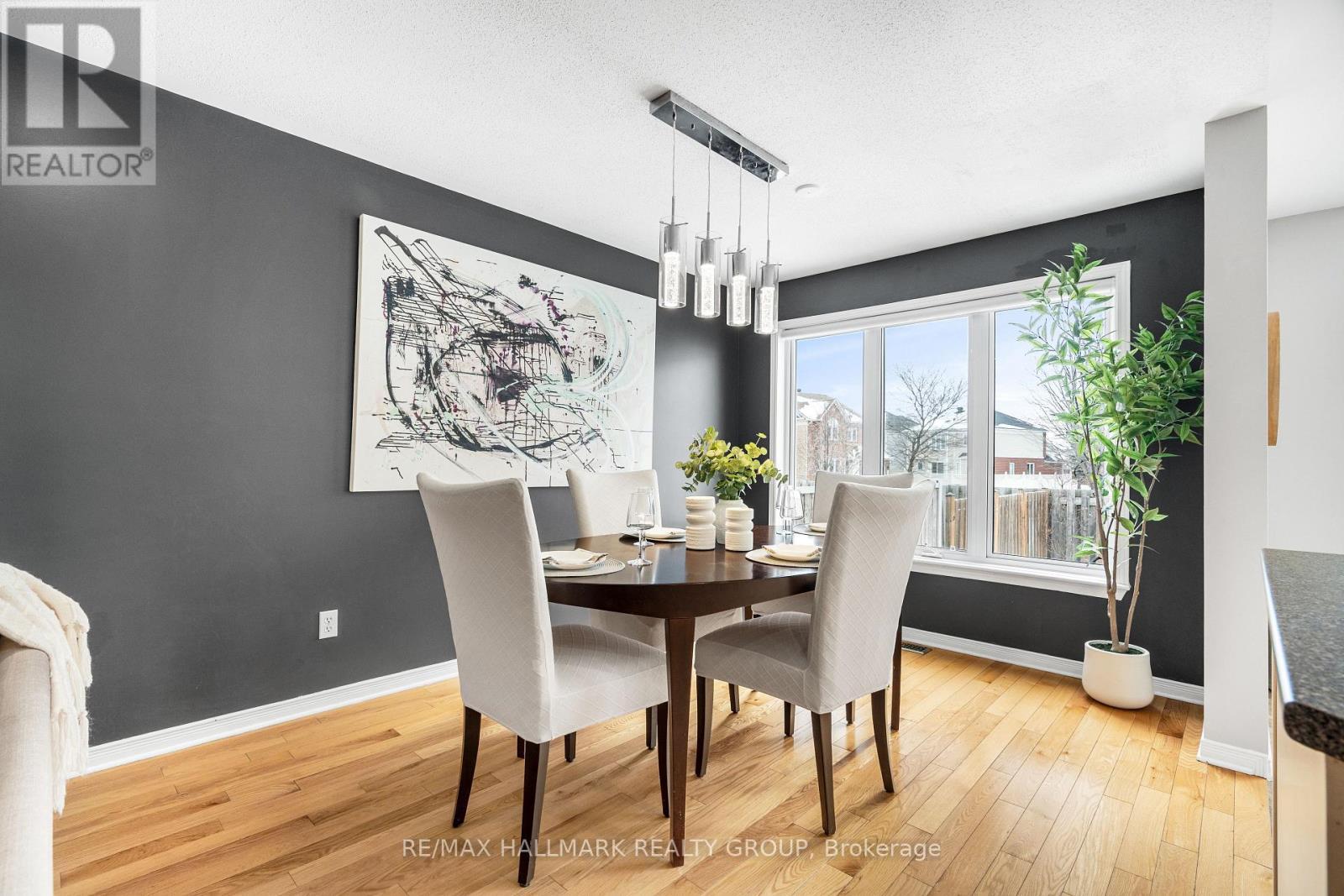 2025 Boisfranc Circle, Ottawa, ON - Indoor Photo Showing Dining Room