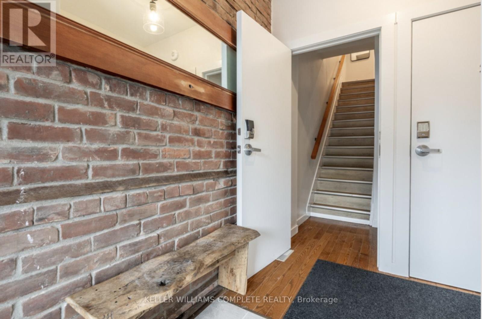 1 - 41 Burlington Street E, Hamilton, ON - Indoor Photo Showing Other Room